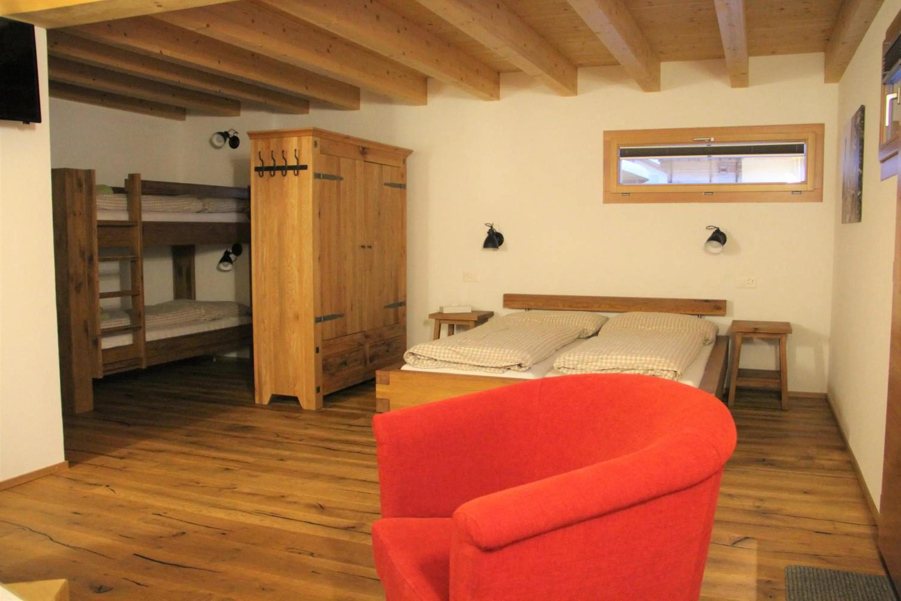 Living room, Bed in B&B Hängebrigga