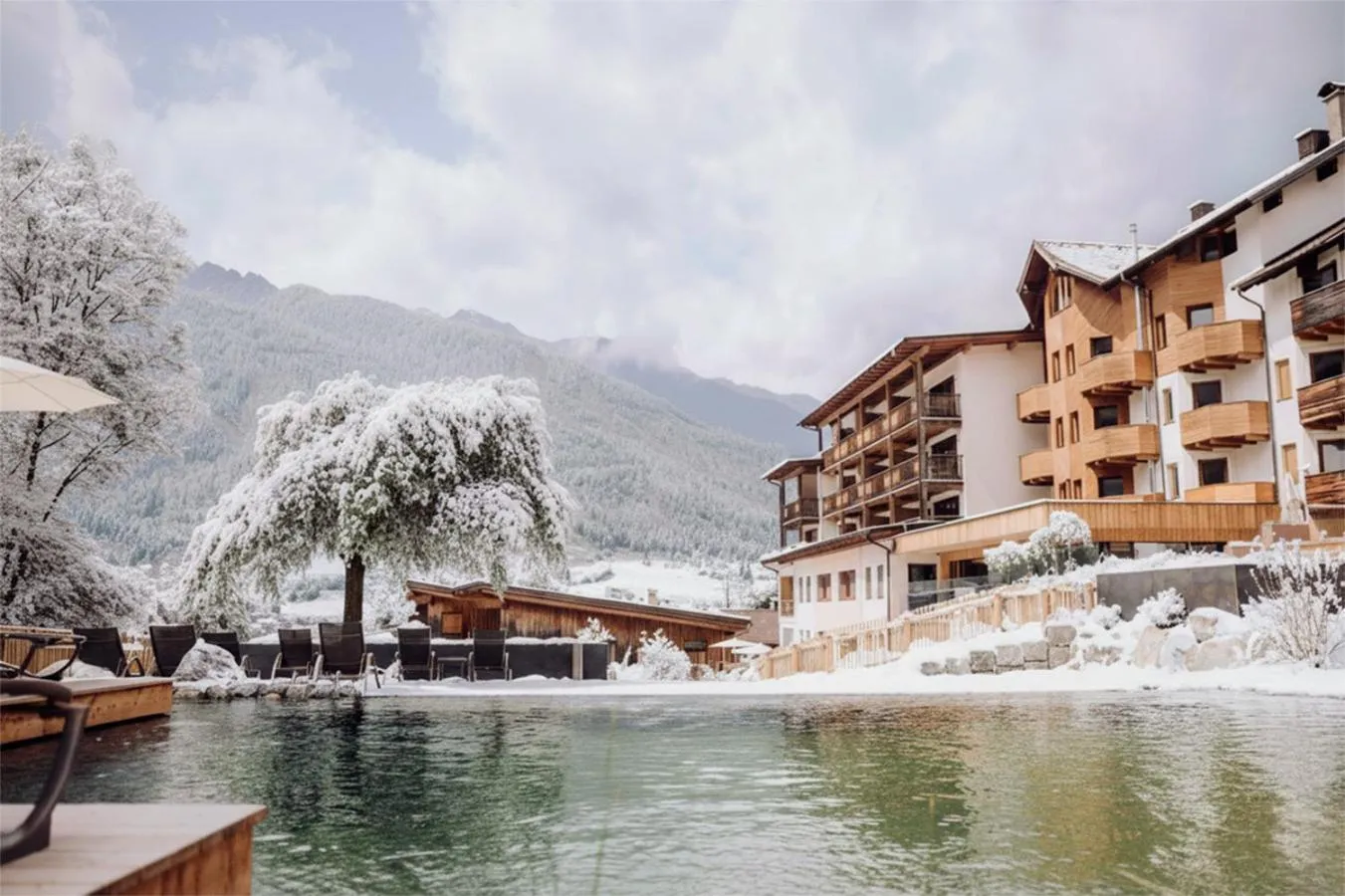 Property building in SPA & Naturhotel Outside