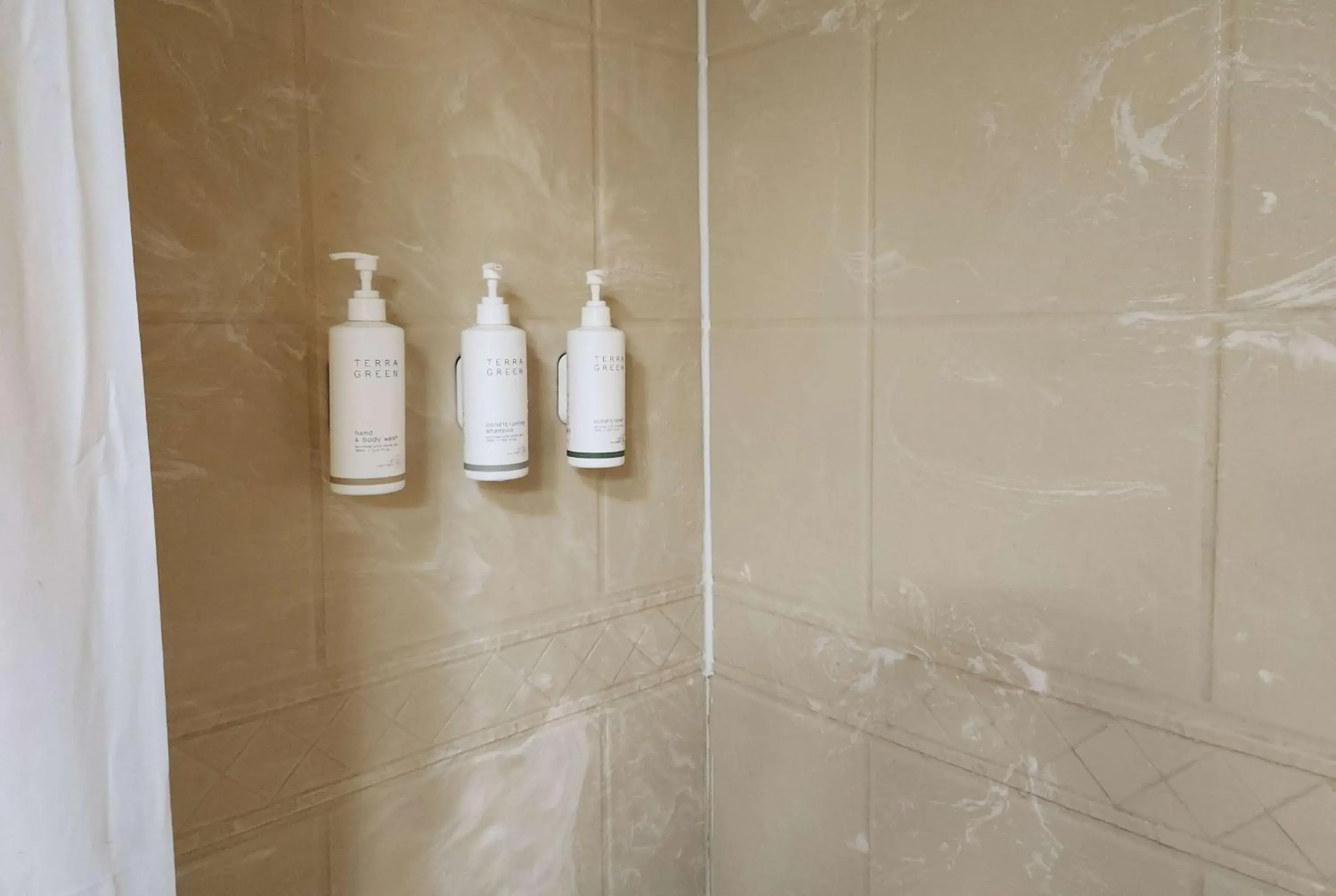 Photo of the whole room in Days Inn by Wyndham New Orleans Pontchartrain Photo of the whole room in Days Inn by Wyndham New Orleans Pontchartrain