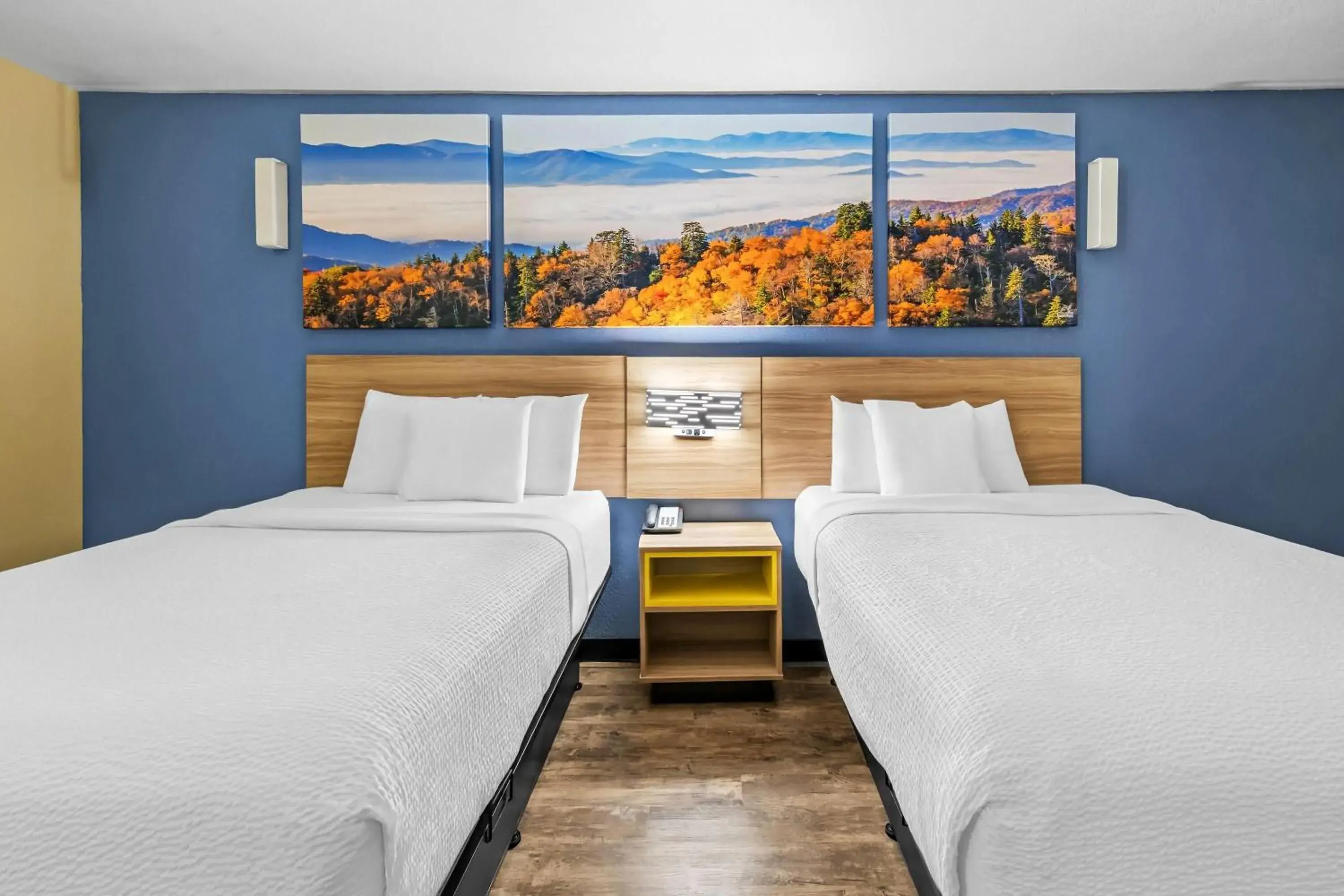 Bed in Days Inn by Wyndham New Orleans Pontchartrain Bed in Days Inn by Wyndham New Orleans Pontchartrain