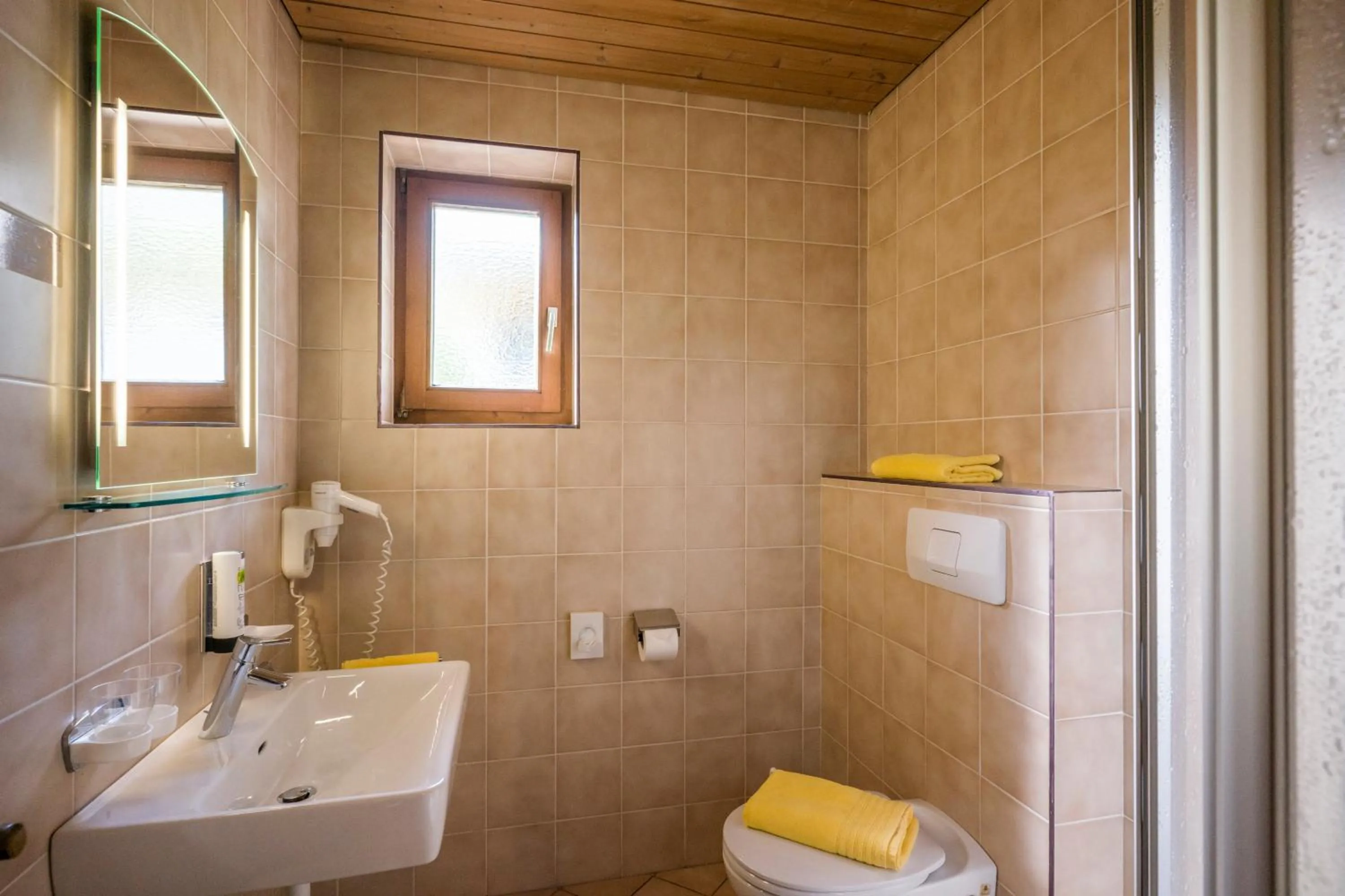 Bathroom in Hotel Landhaus Zillertal