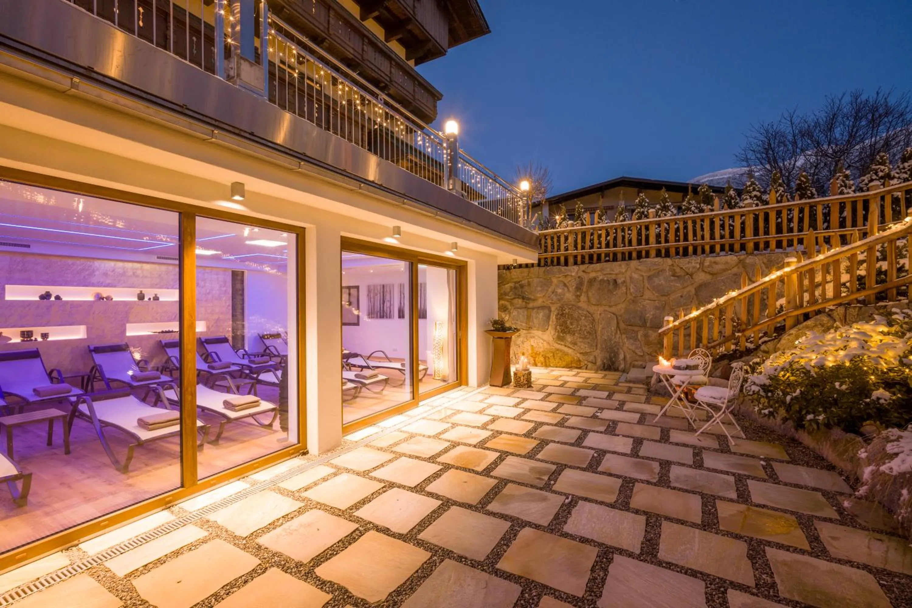 Facade/entrance in Hotel Landhaus Zillertal