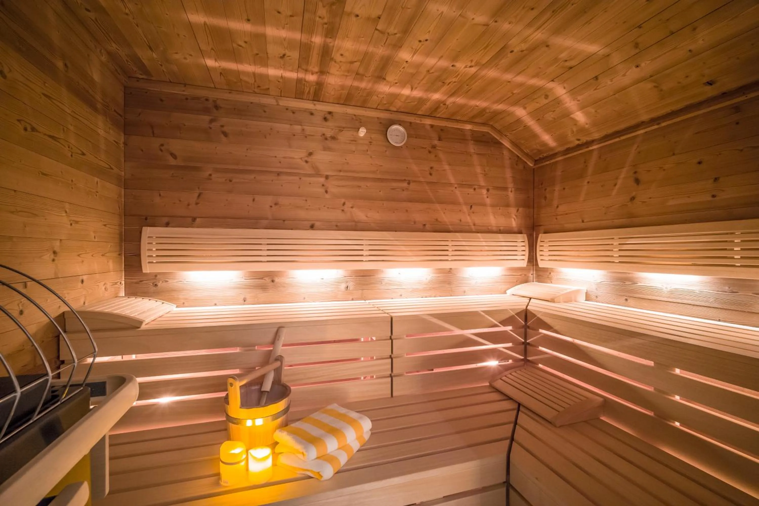 Sauna in Hotel Landhaus Zillertal