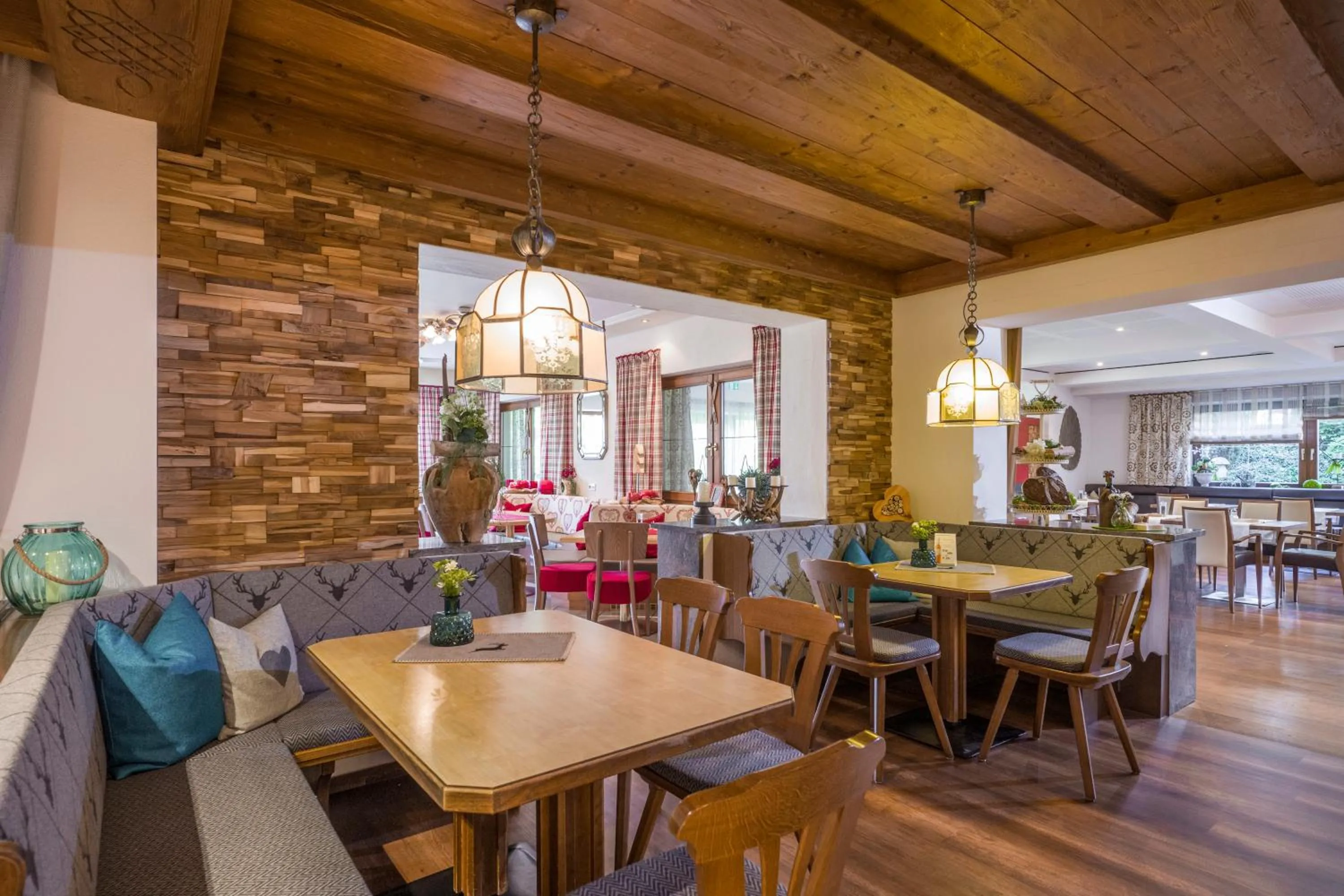 Lounge or bar in Hotel Landhaus Zillertal
