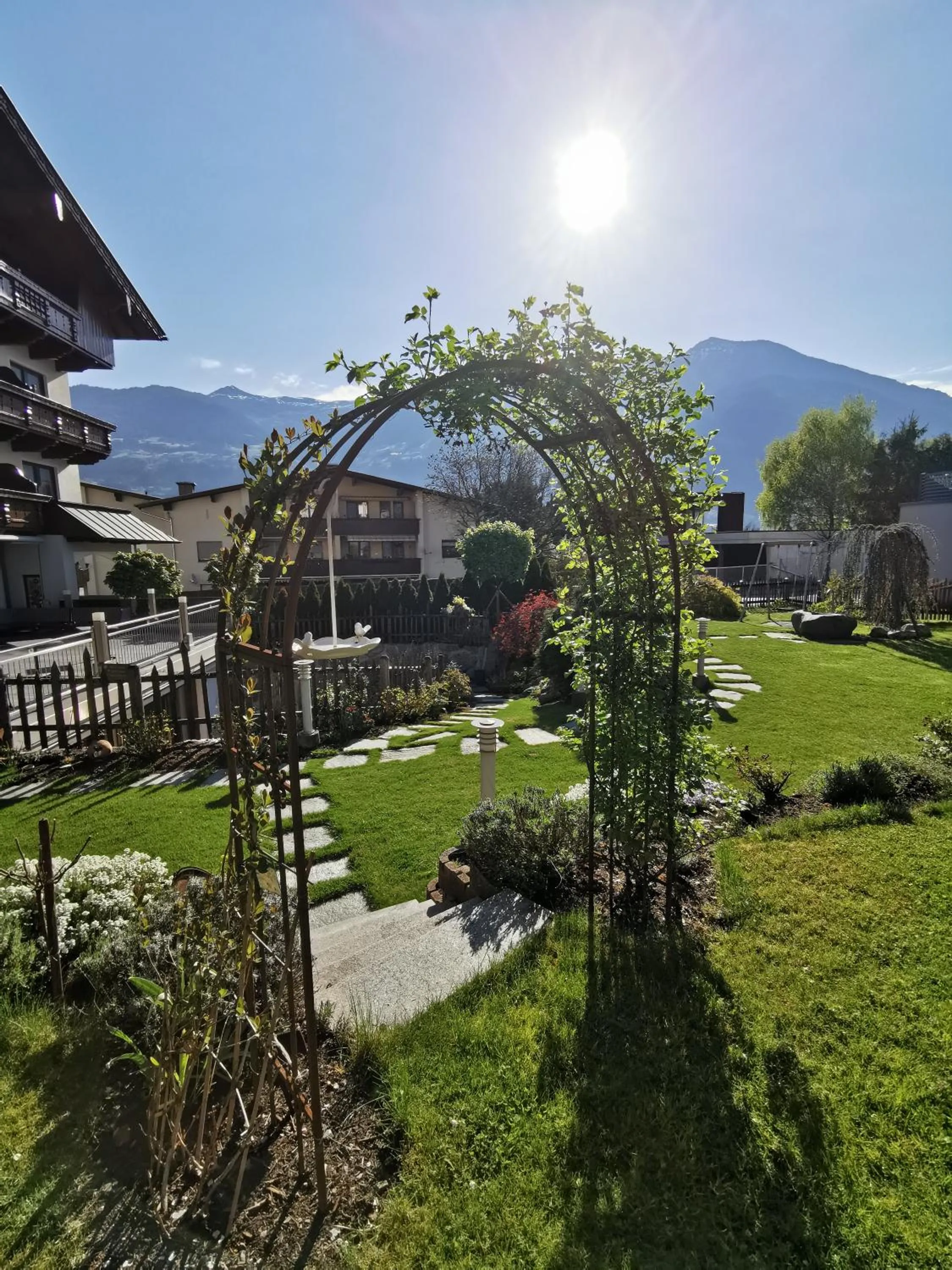 Garden in Hotel Landhaus Zillertal