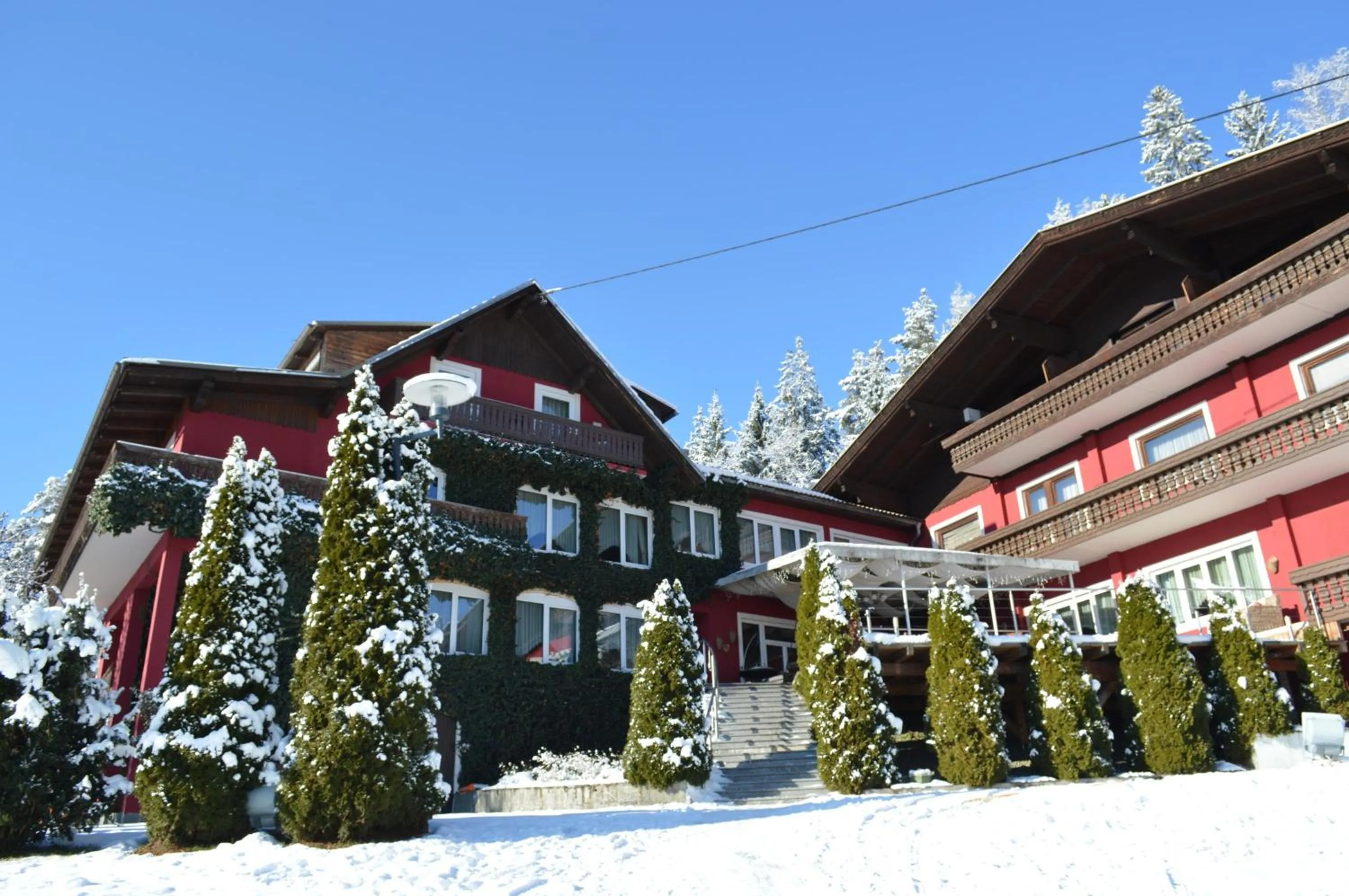 Property building in Landidyll-Hotel Nudelbacher
