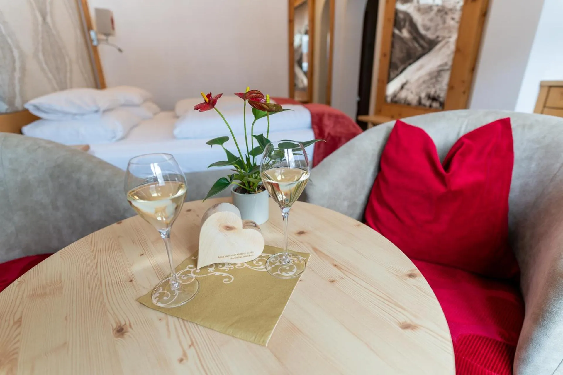 Bed in Hotel Neuhintertux 4 Sterne superior