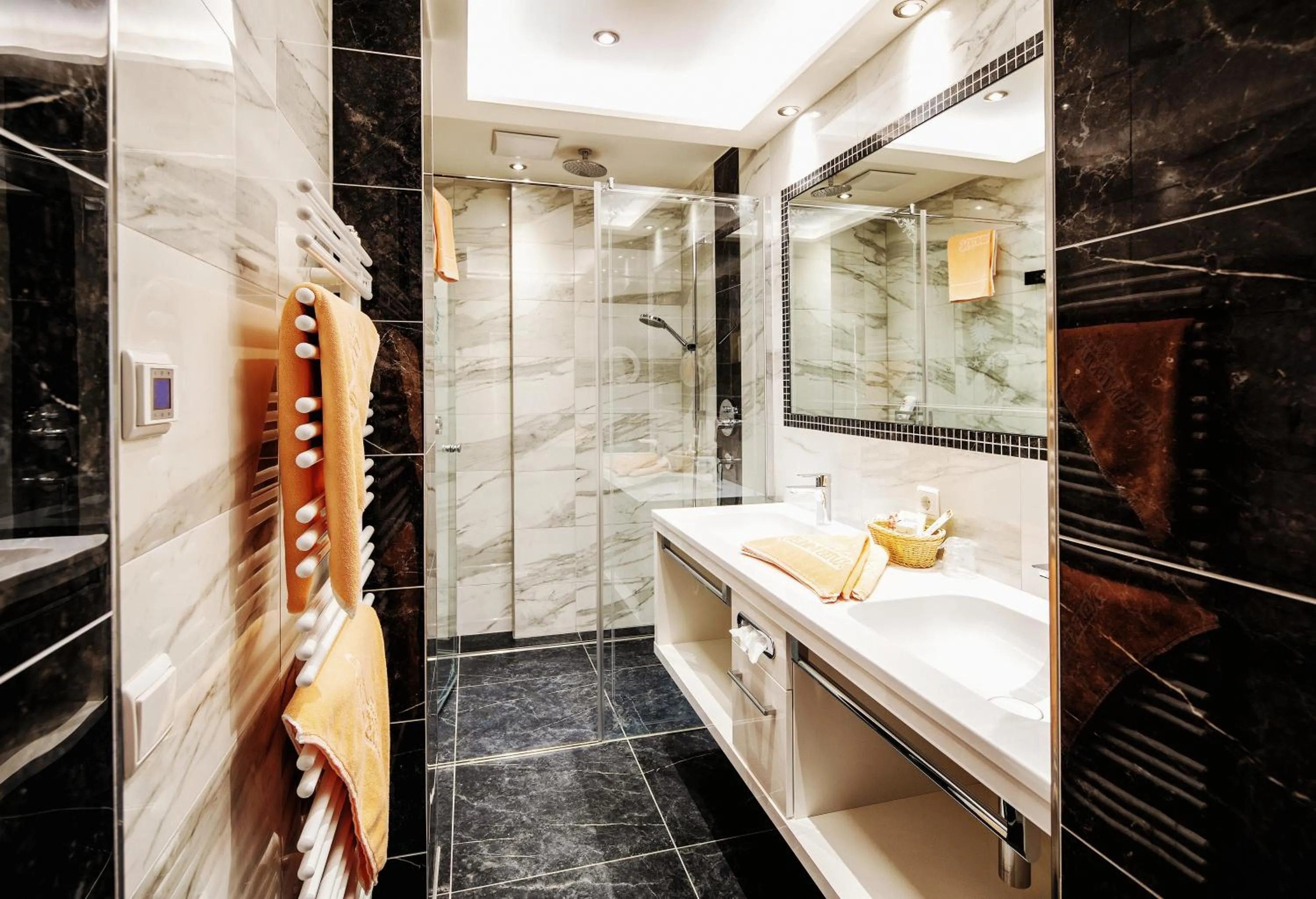 Decorative detail in Hotel Neuhintertux 4 Sterne superior