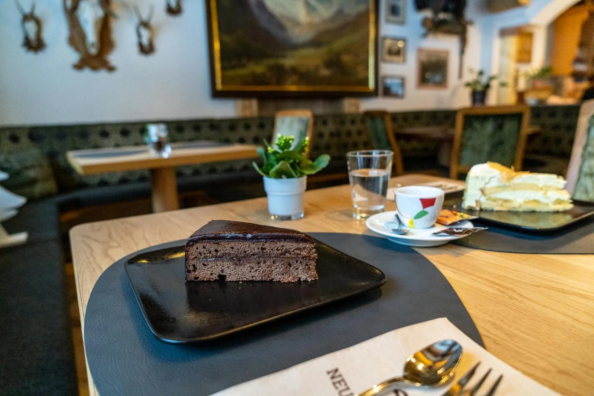 Restaurant/places to eat in Hotel Neuhintertux 4 Sterne superior