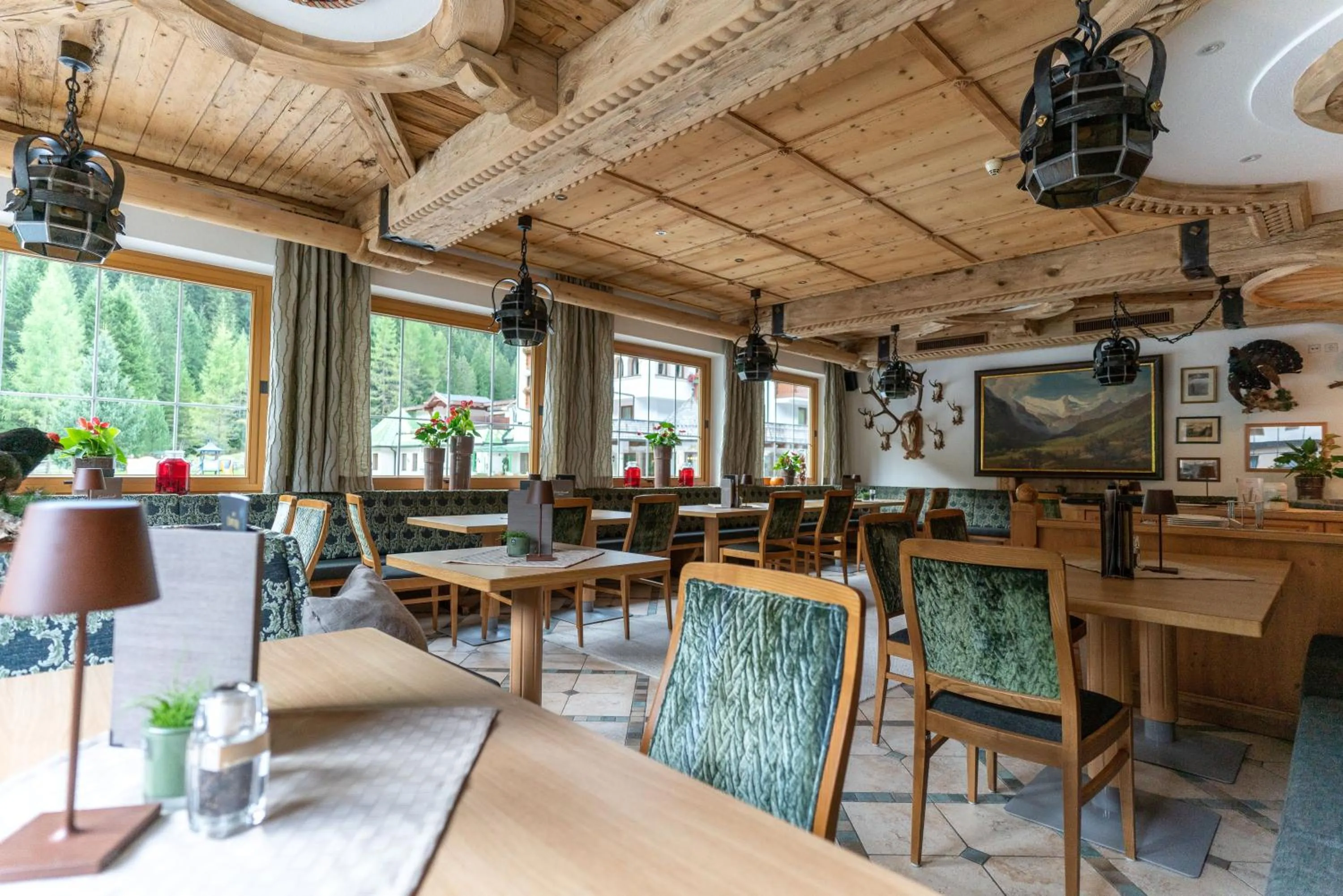 Restaurant/places to eat in Hotel Neuhintertux 4 Sterne superior