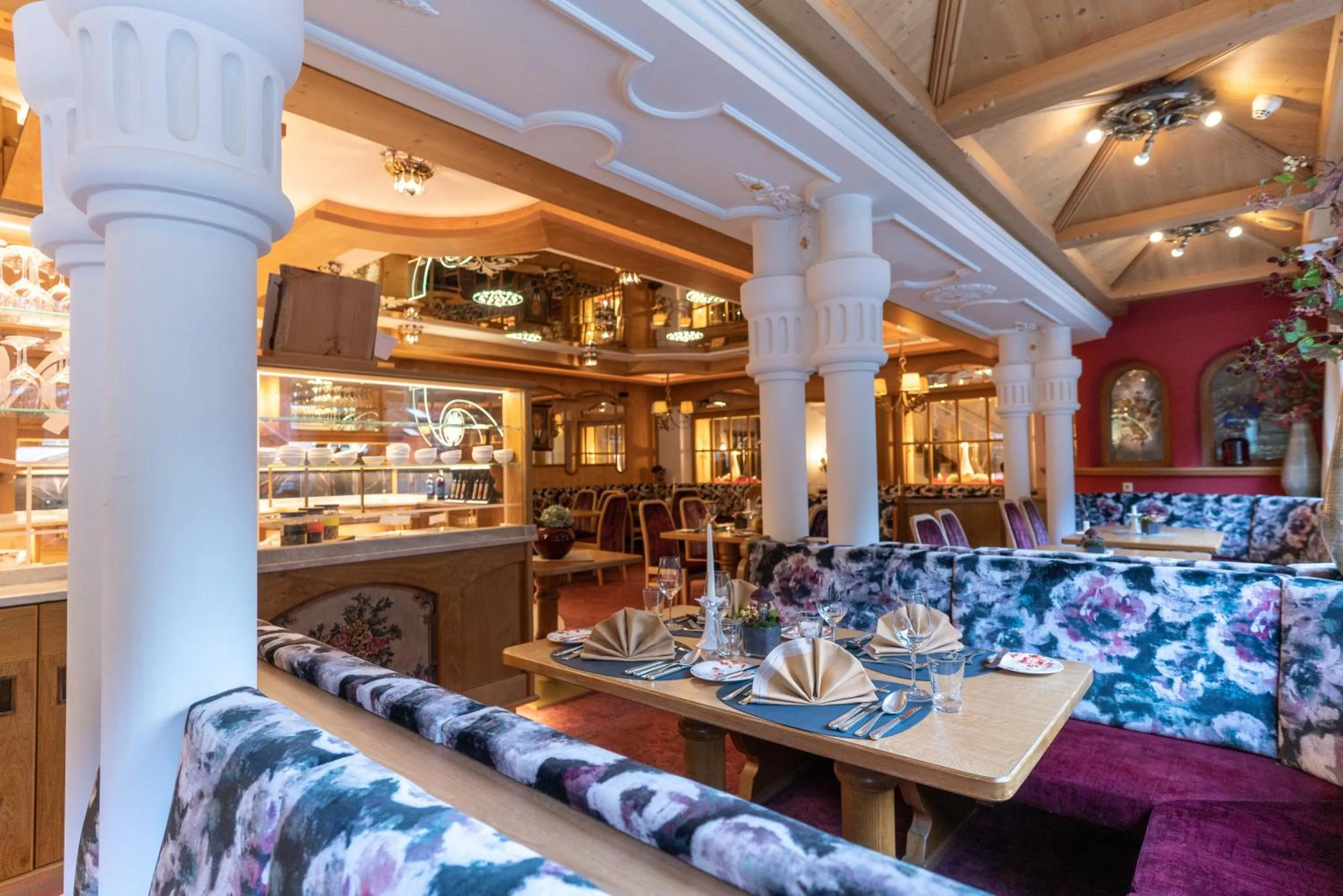 Restaurant/places to eat in Hotel Neuhintertux 4 Sterne superior