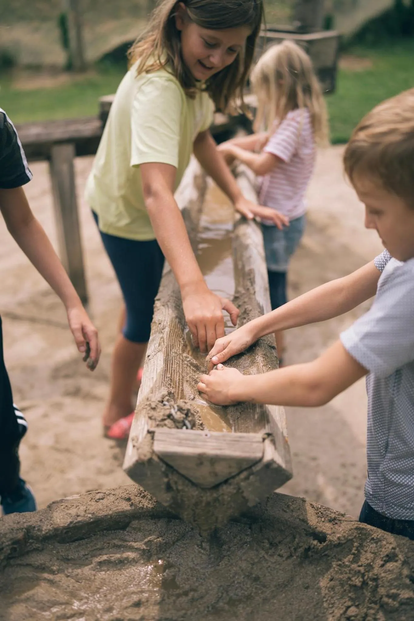 Children play ground in Der Kirchheimerhof - Superior