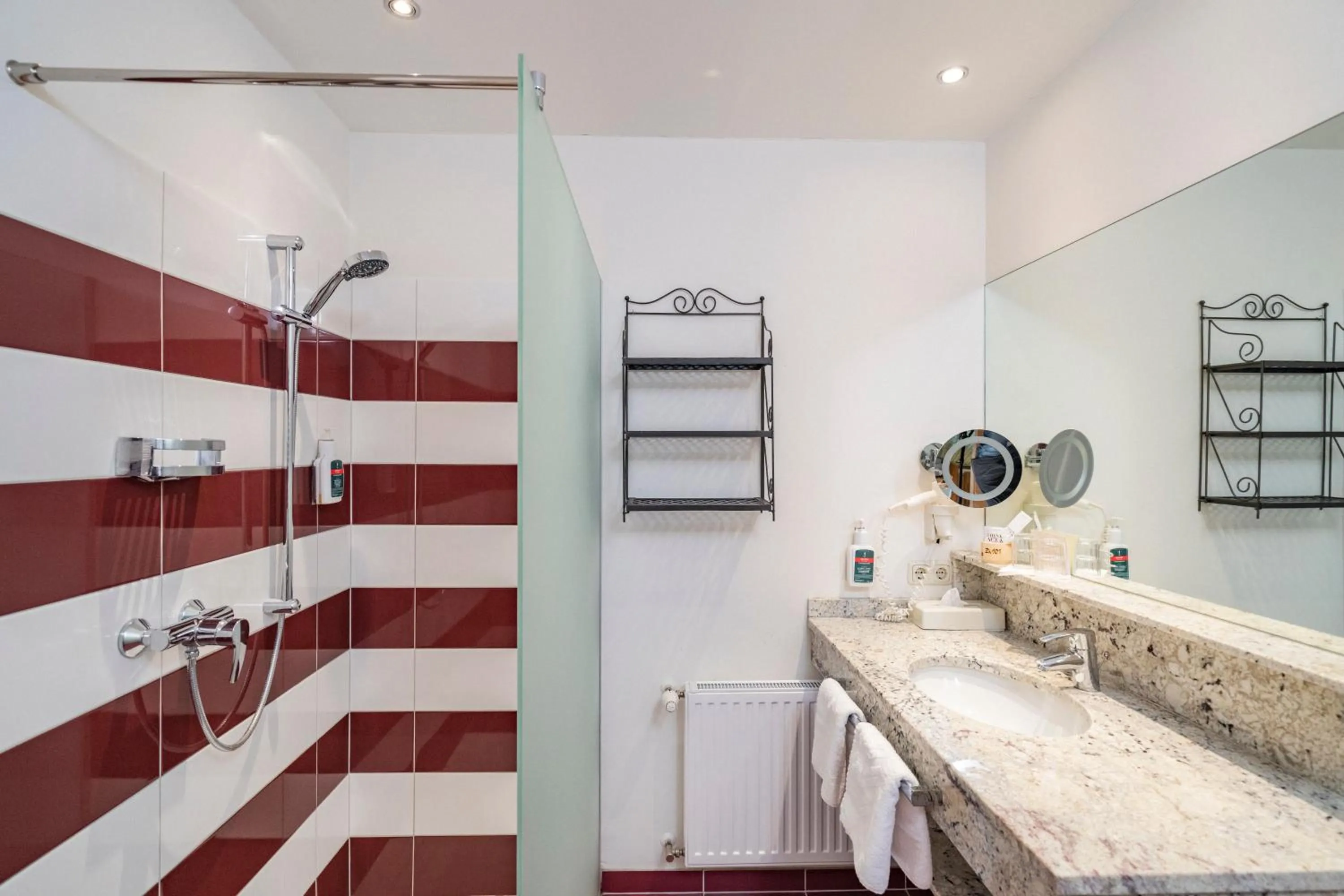 Bathroom in Der Kirchheimerhof - Superior