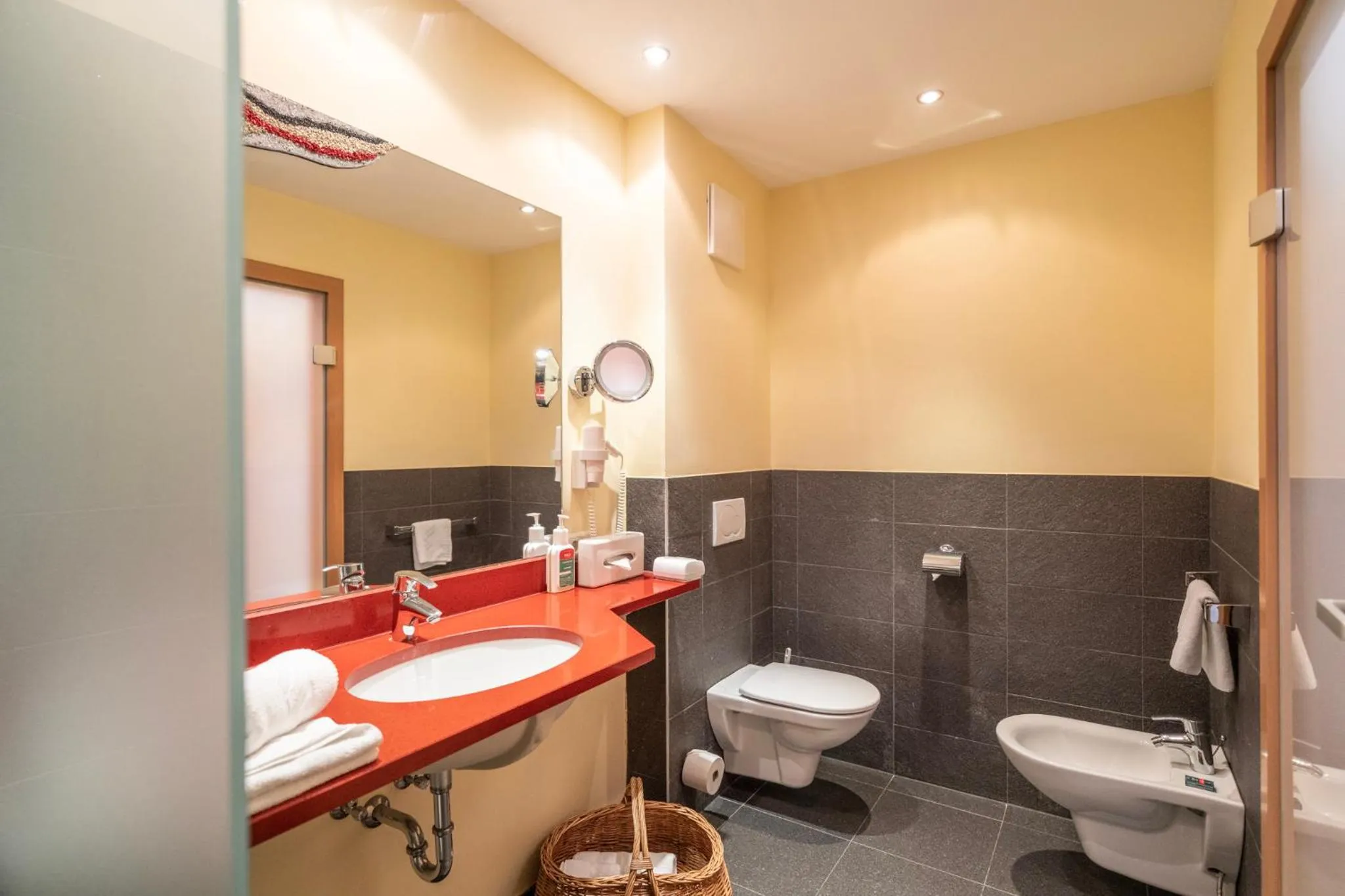 Bathroom in Der Kirchheimerhof - Superior