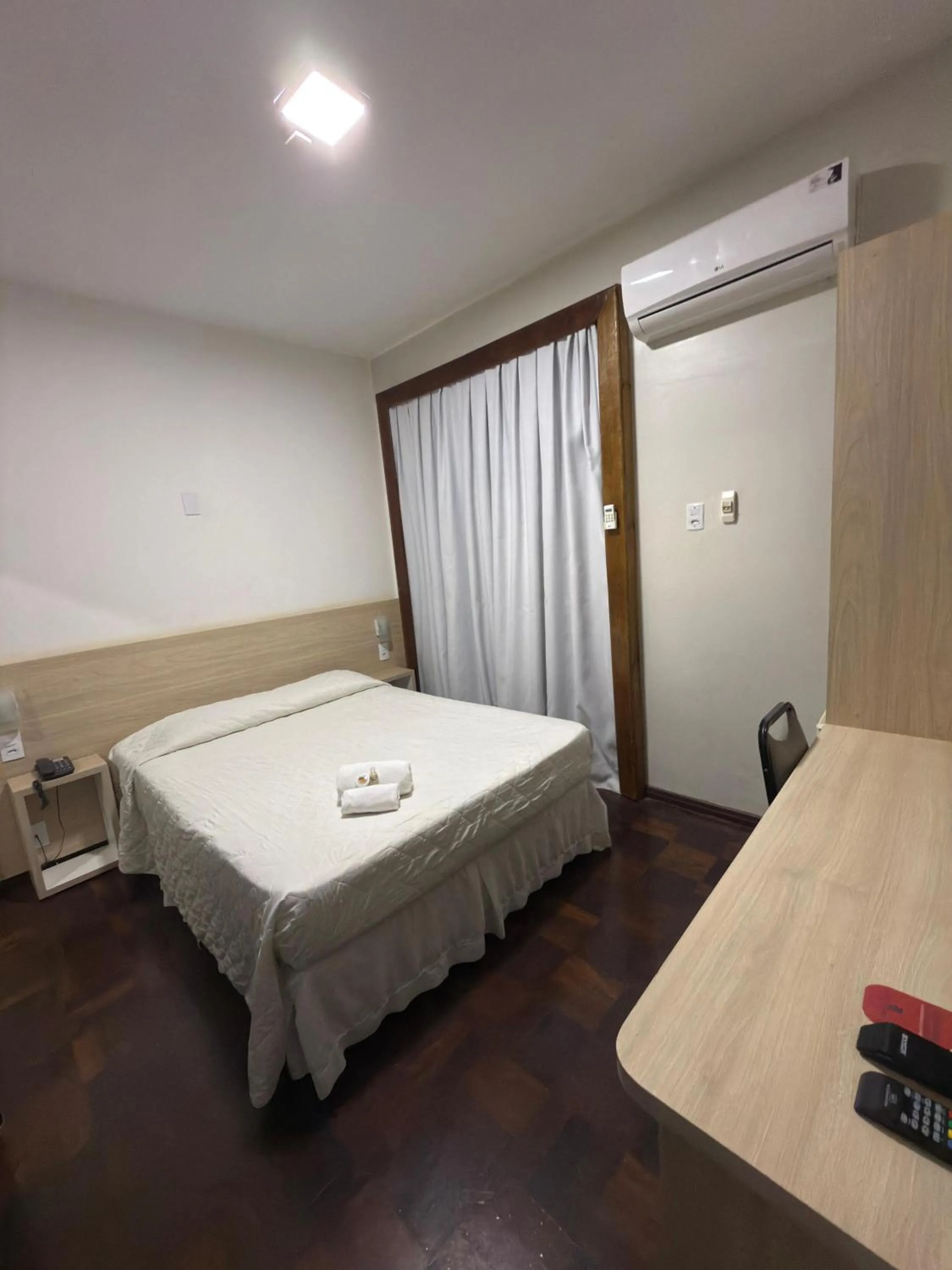 Bed in Hotel Santa Maria by RB Hotelaria