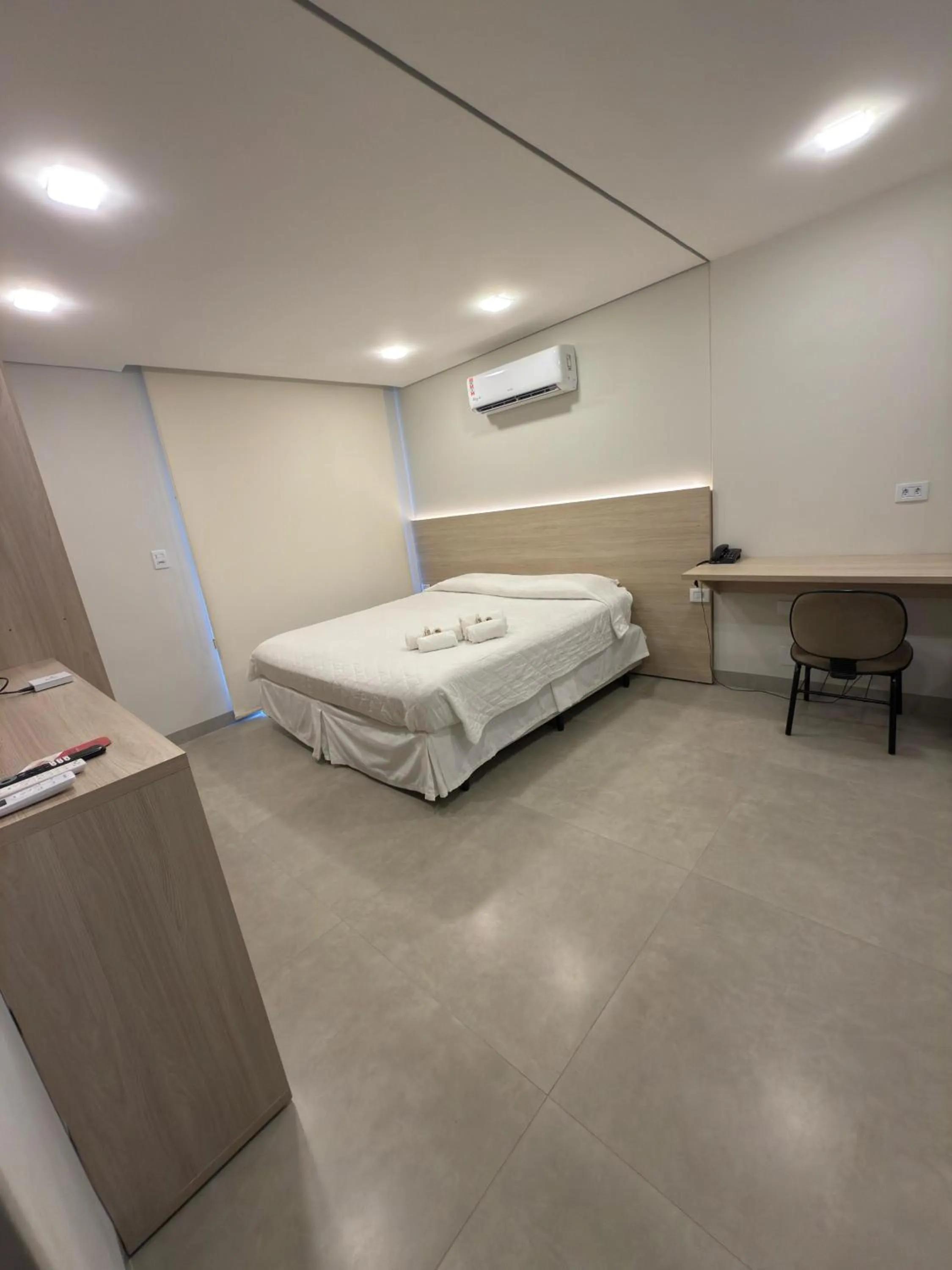 Bed in Hotel Santa Maria by RB Hotelaria