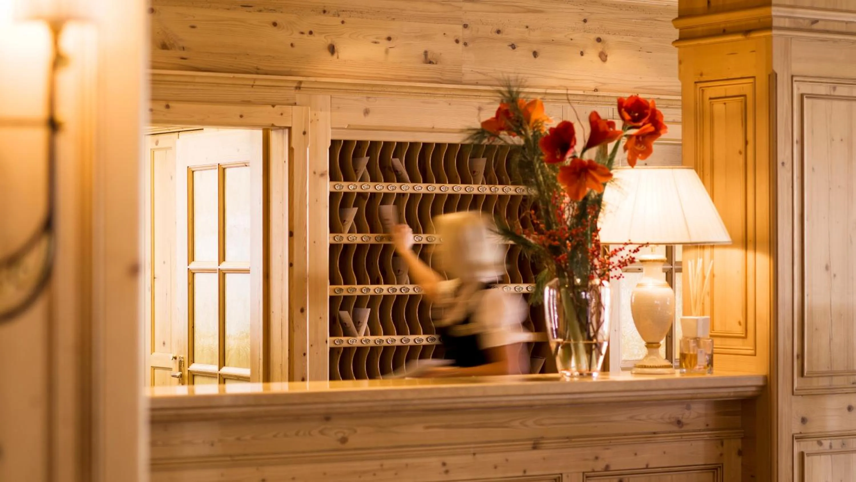 Lobby or reception in Superior Hotel Tirolerhof - Zell am See