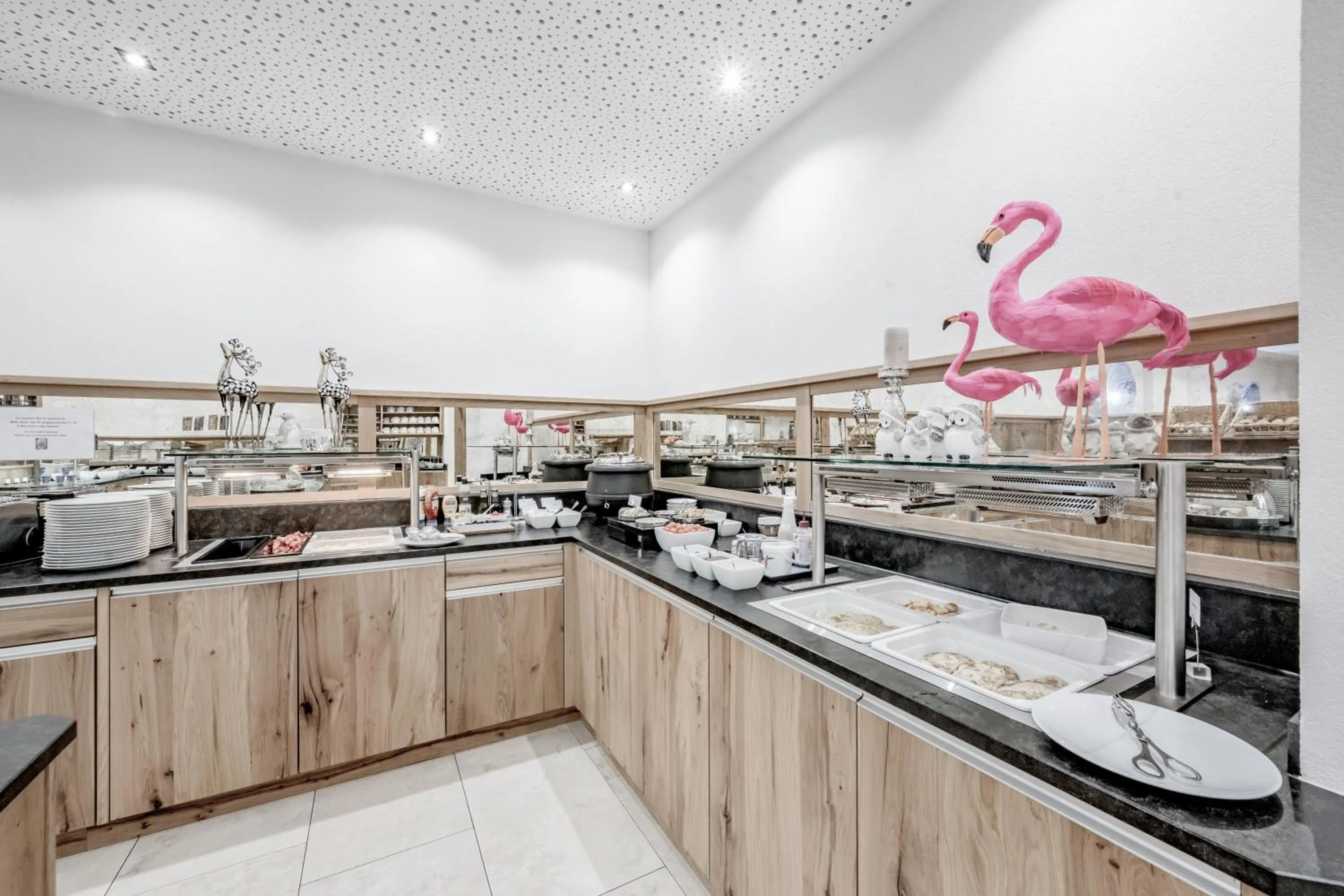 Buffet breakfast in Hotel Garni Christine
