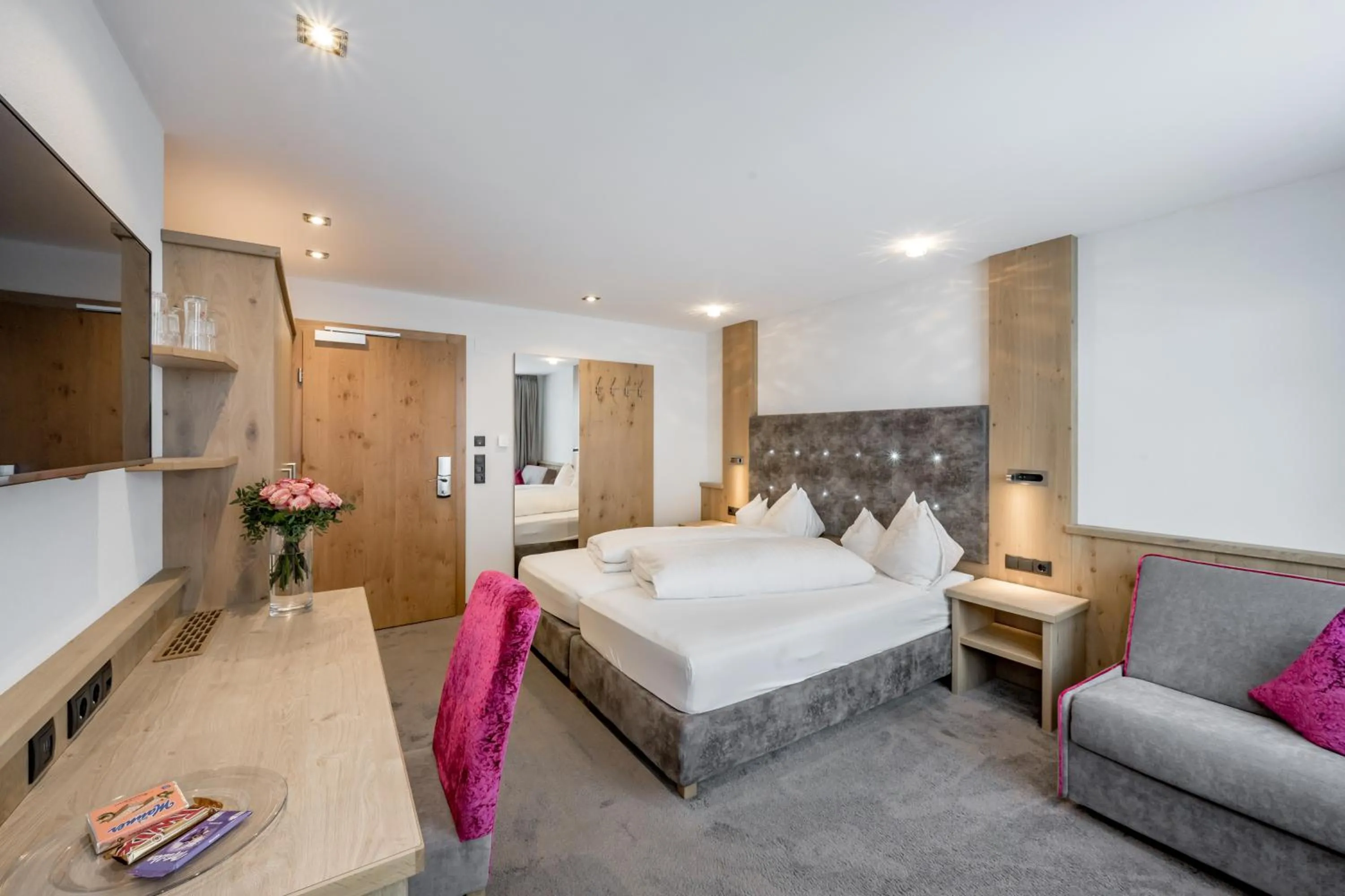 Bedroom, Bed in Hotel Garni Christine