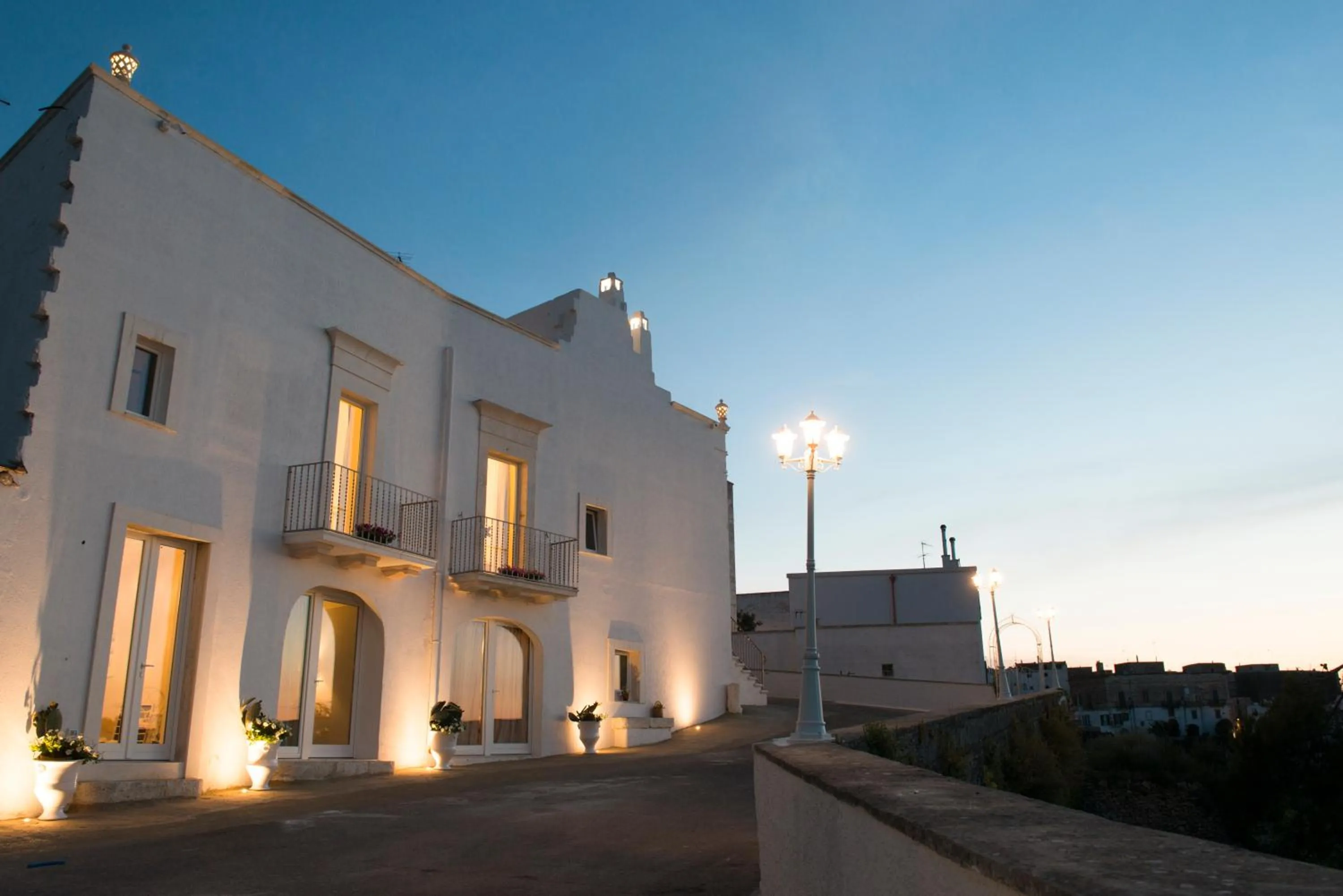 Facade/entrance in Biancadamare