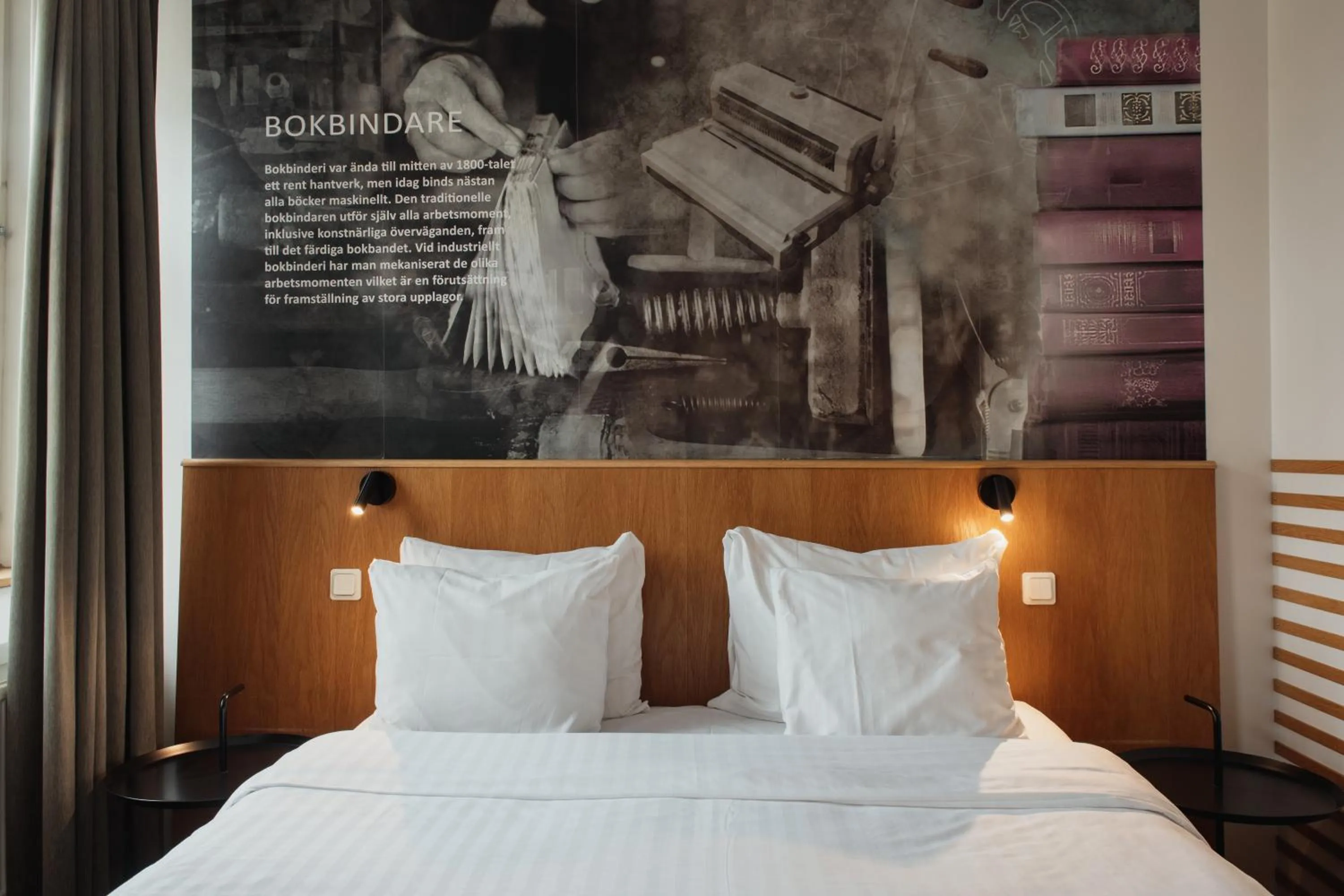 Property building, Bed in Home Hotel Uppsala