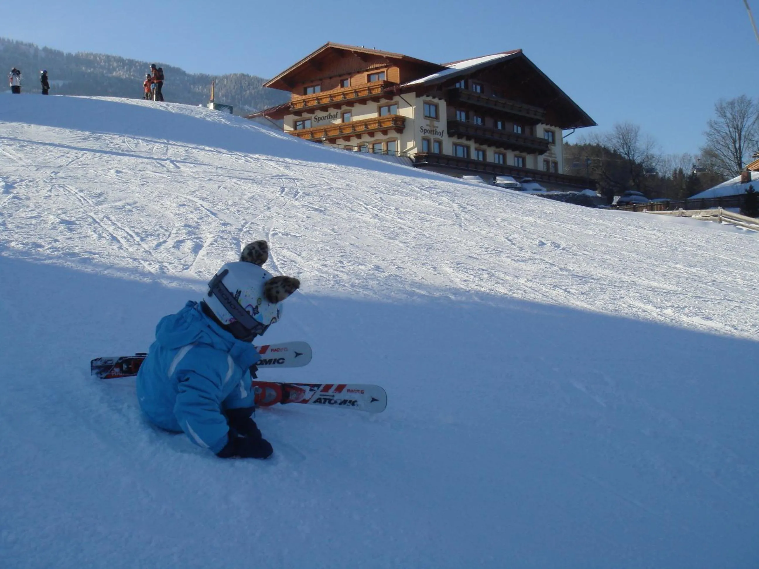 Skiing in Hotel Sporthof