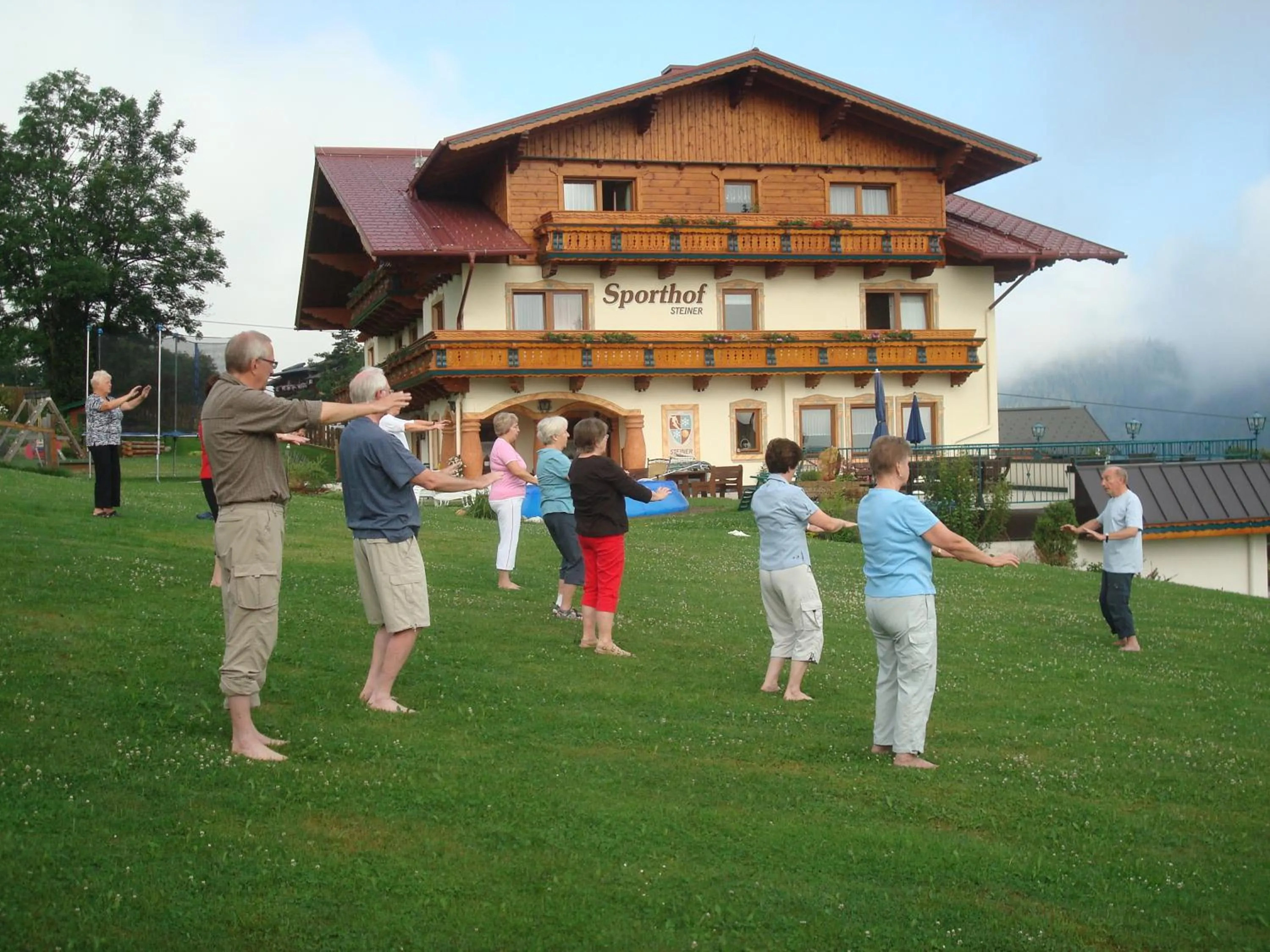 Facade/entrance in Hotel Sporthof