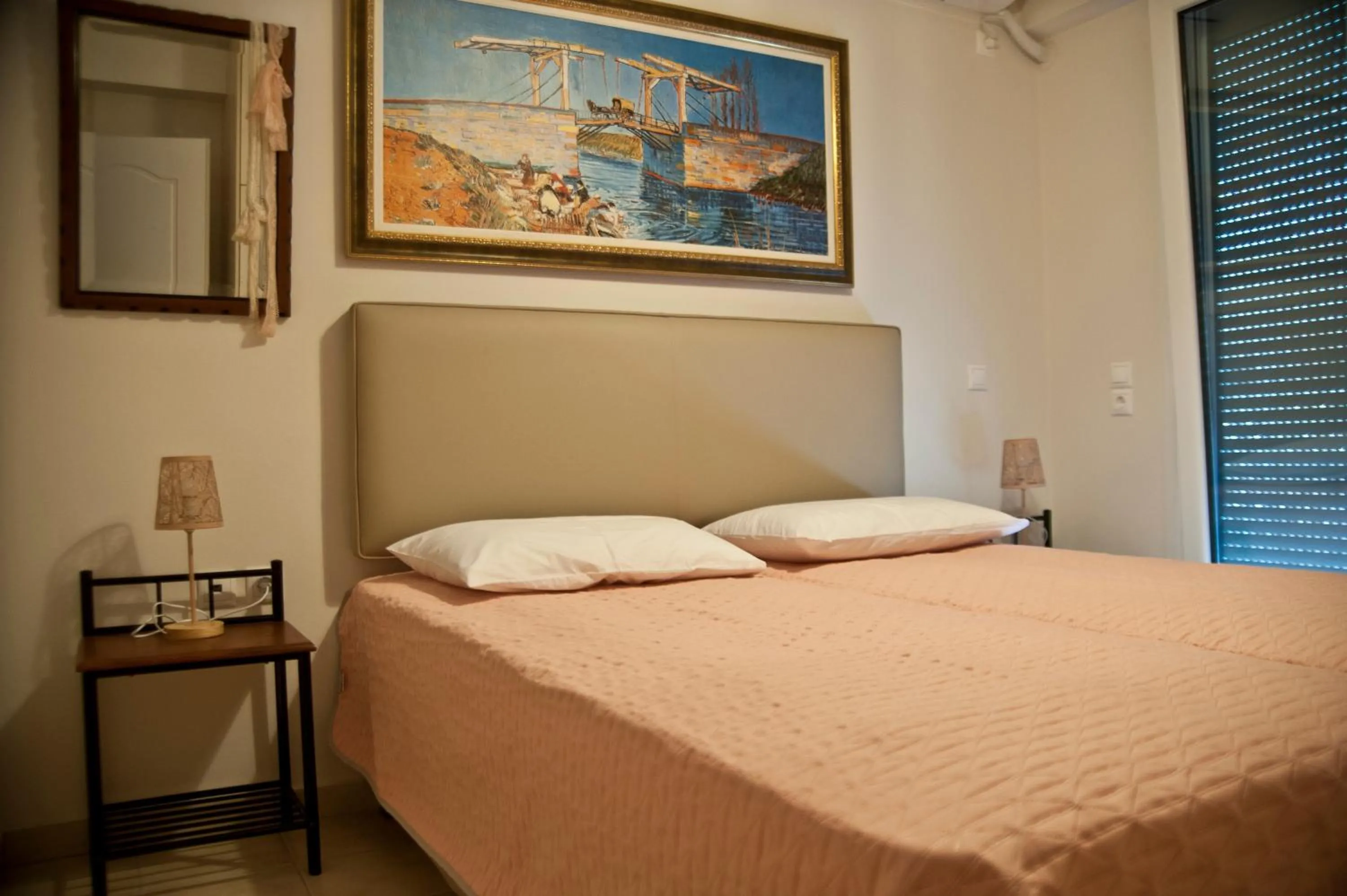Apartment with Balcony in Chalkida Apartments
