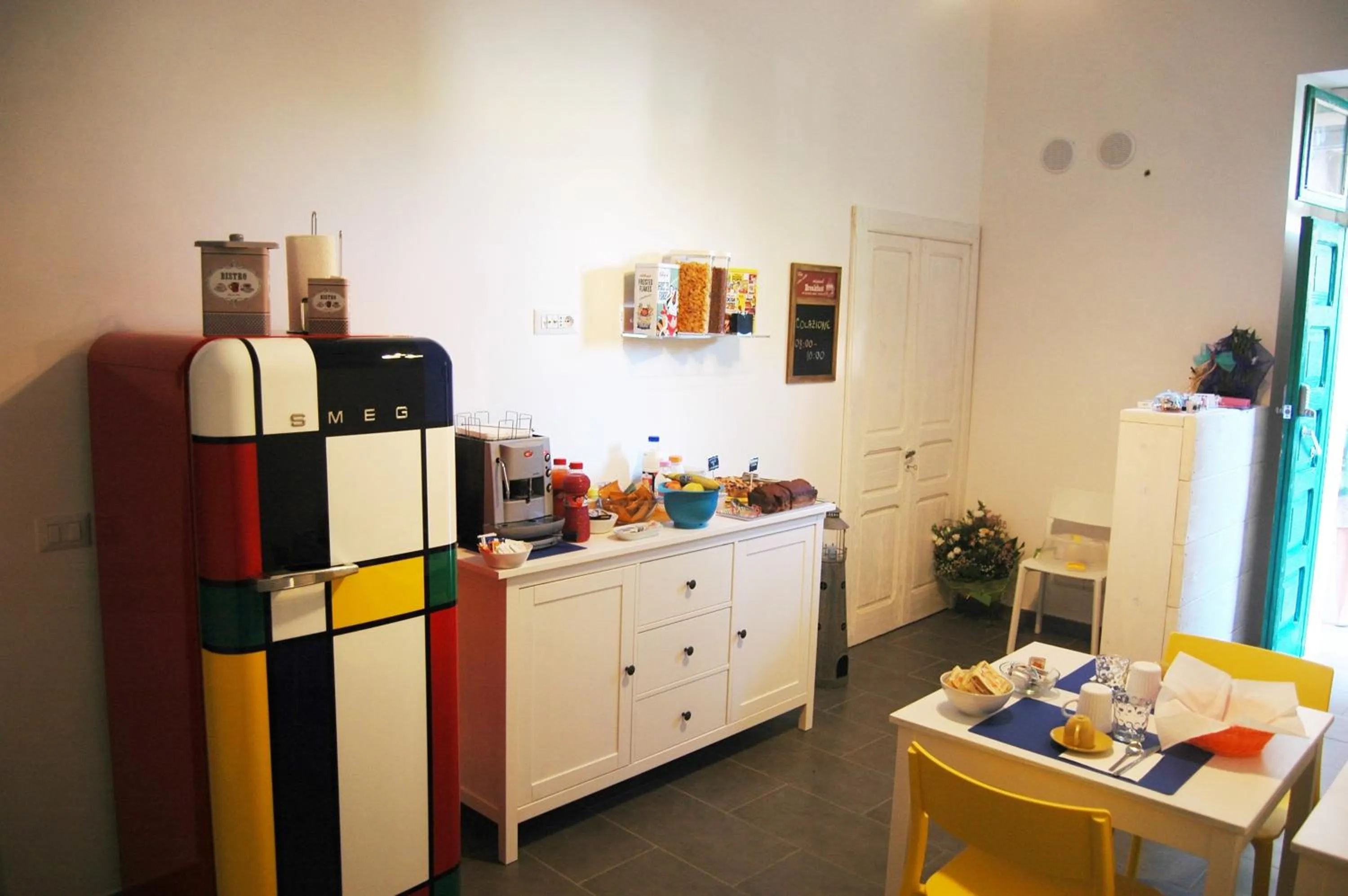 Italian breakfast in B&B Casa Valentone