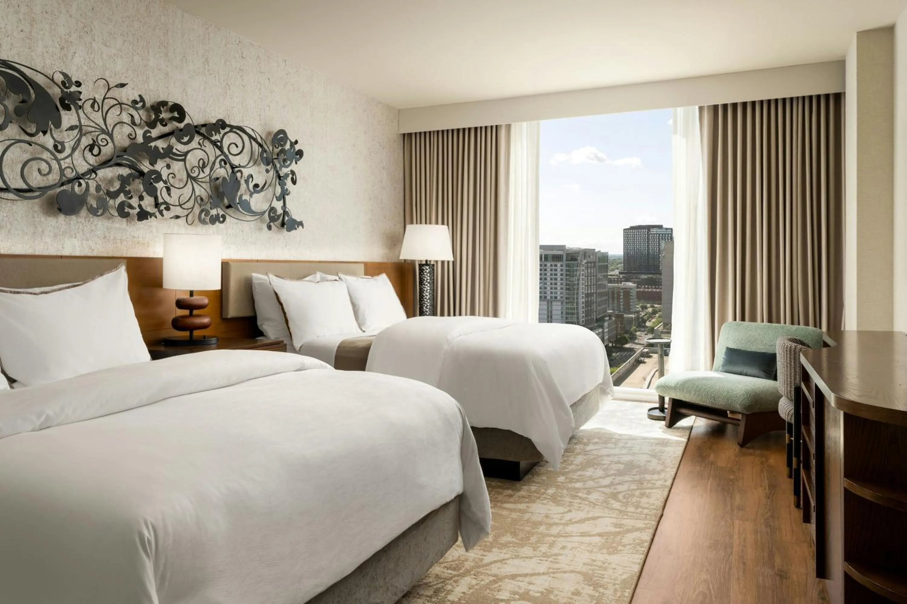 Photo of the whole room, Bed in The Westin Nashville