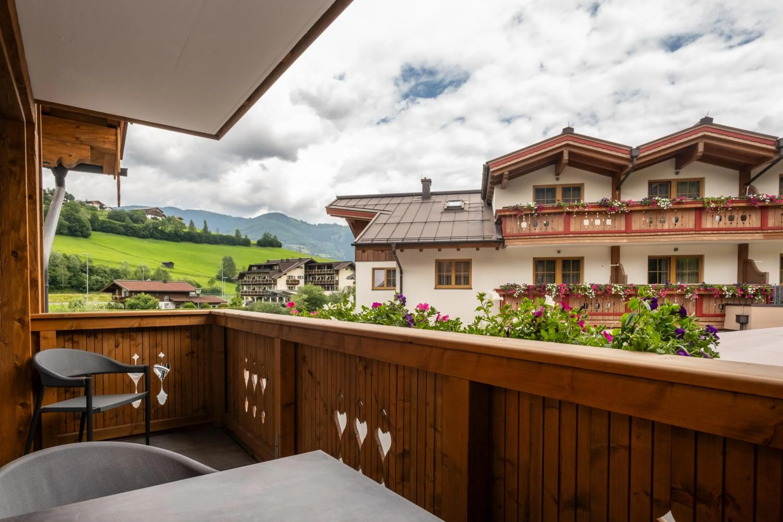Property building in Dorfkrug Kaprun - Luxury Suites & Appartements