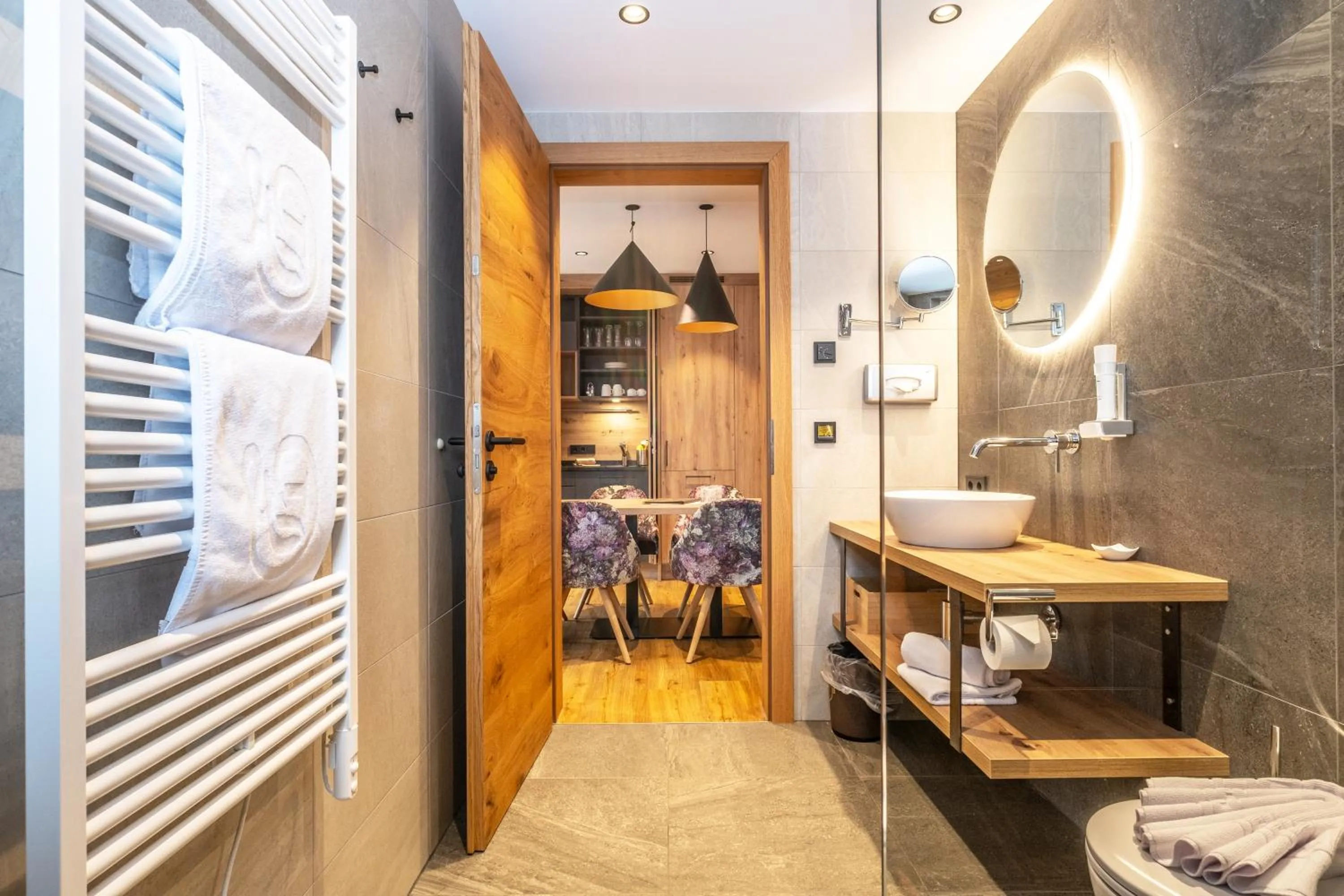 Shower in Dorfkrug Kaprun - Luxury Suites & Appartements