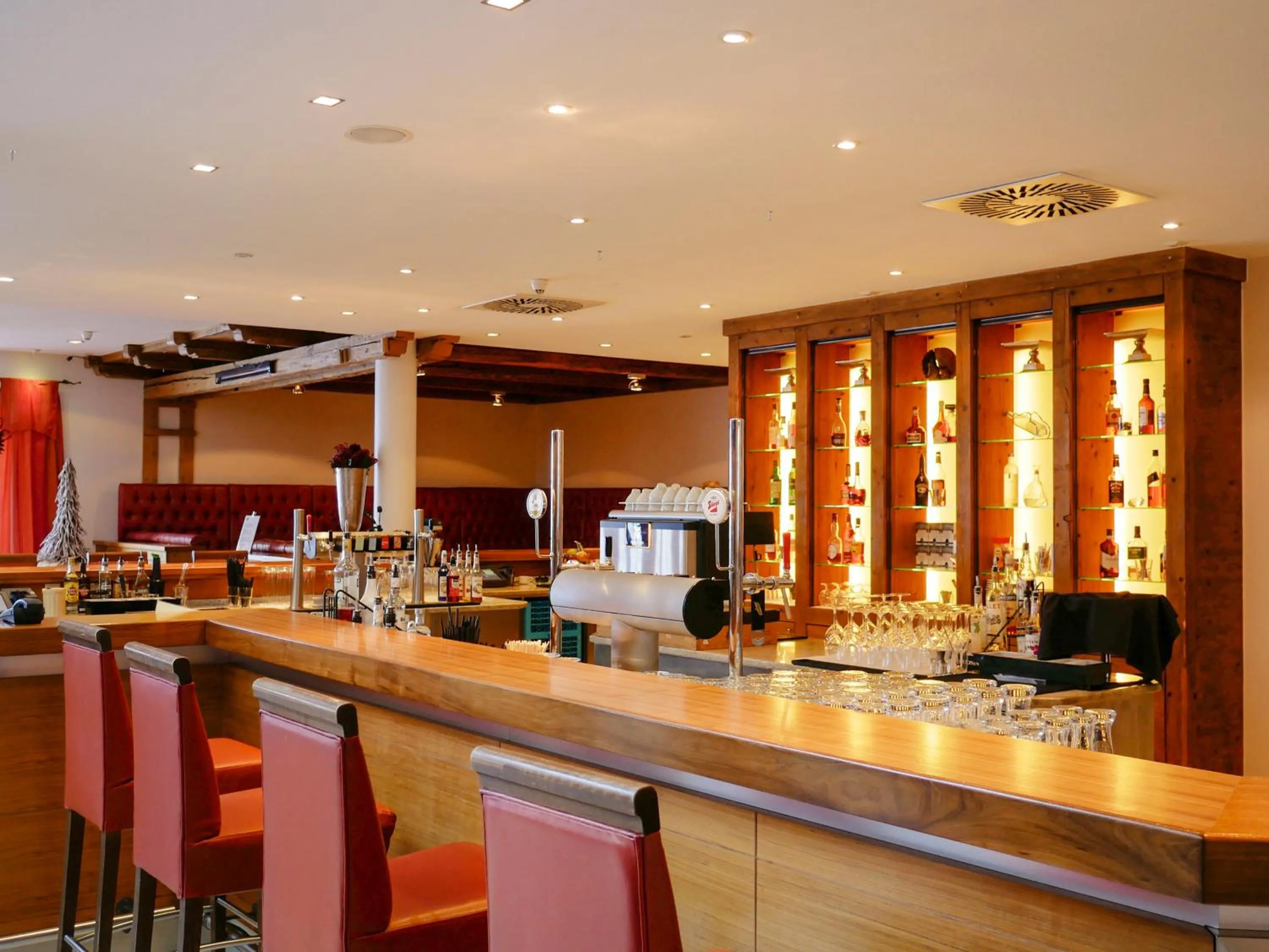 Alcoholic drinks in ROBINSON AMADÉ