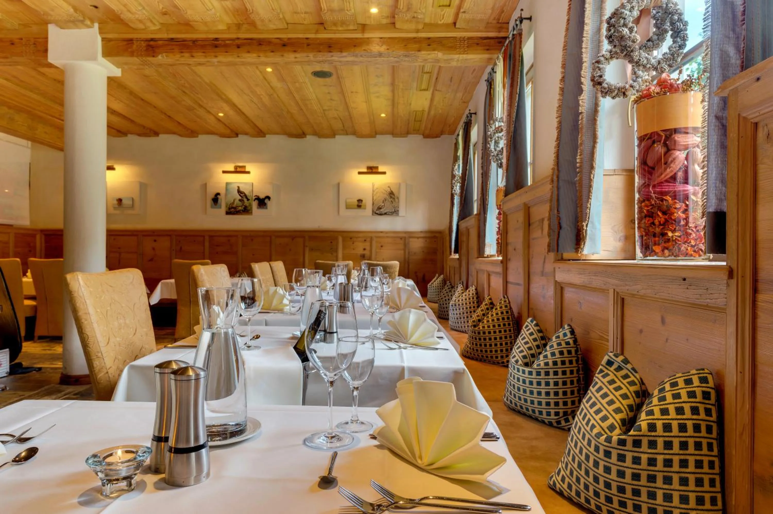 Restaurant/places to eat in ROBINSON AMADÉ