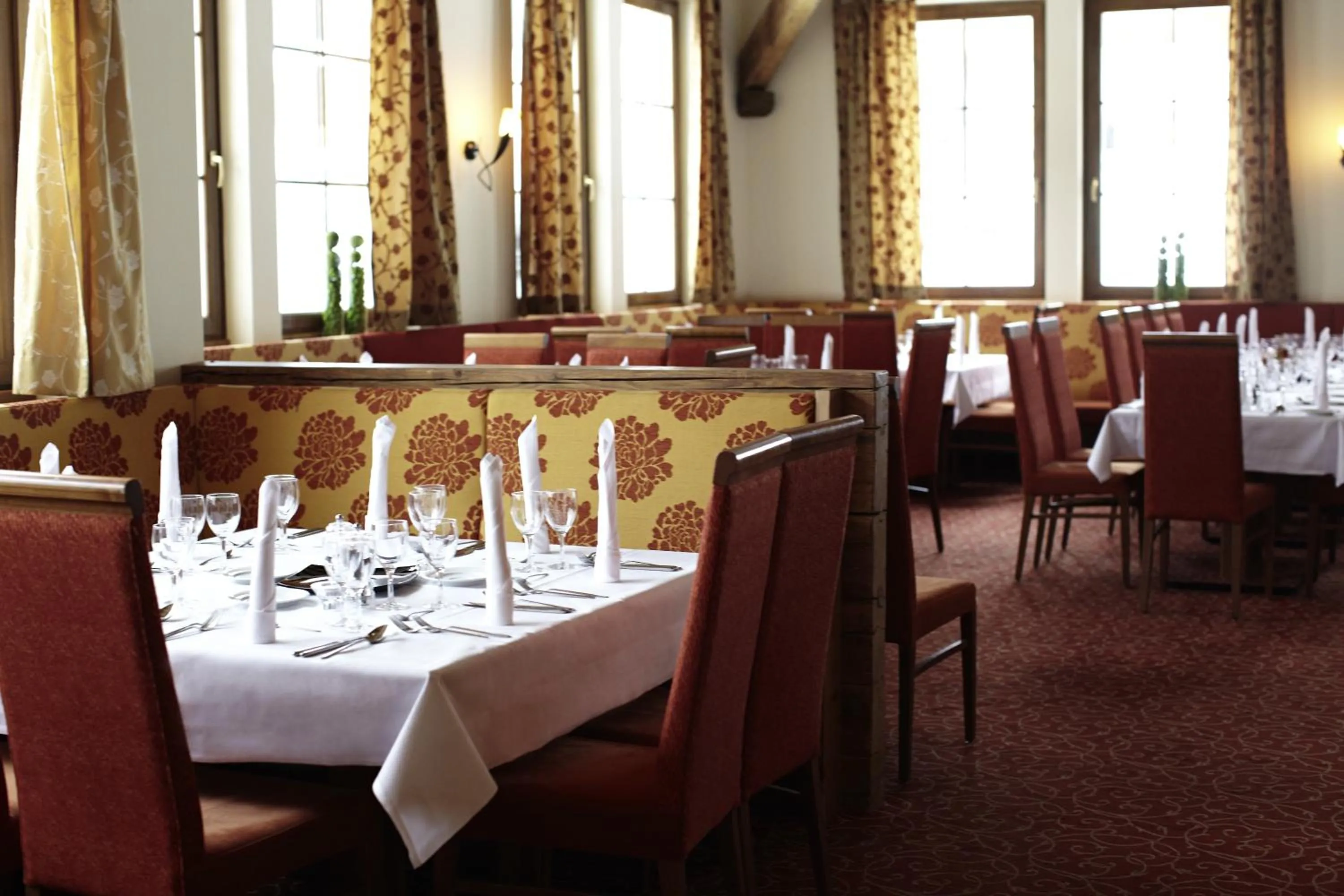 Restaurant/places to eat in ROBINSON AMADÉ