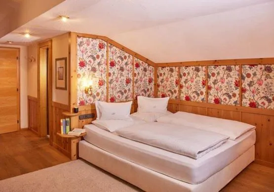 Bed in Hotel Bergwelt