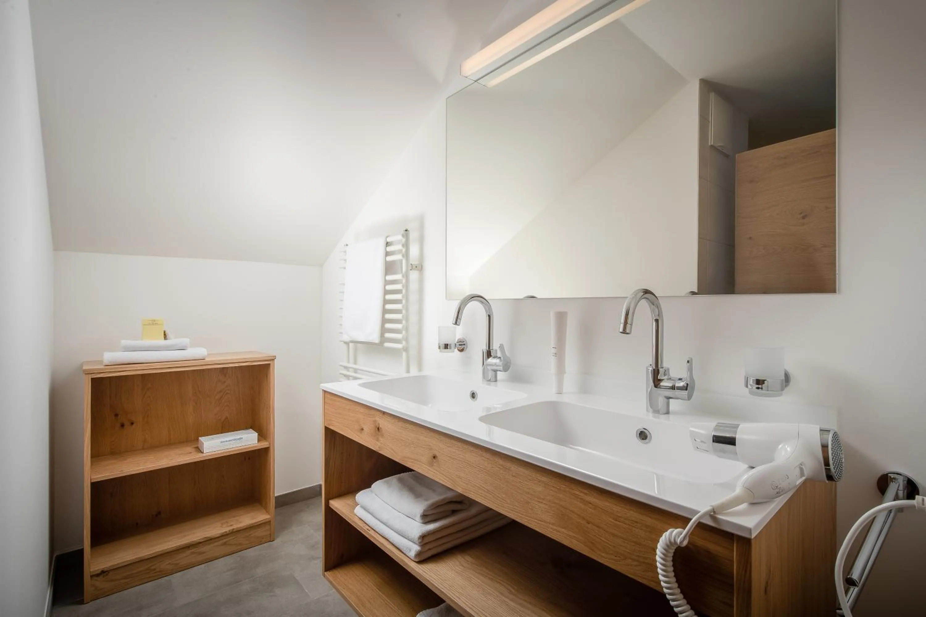 Bathroom in Hotel Fischer