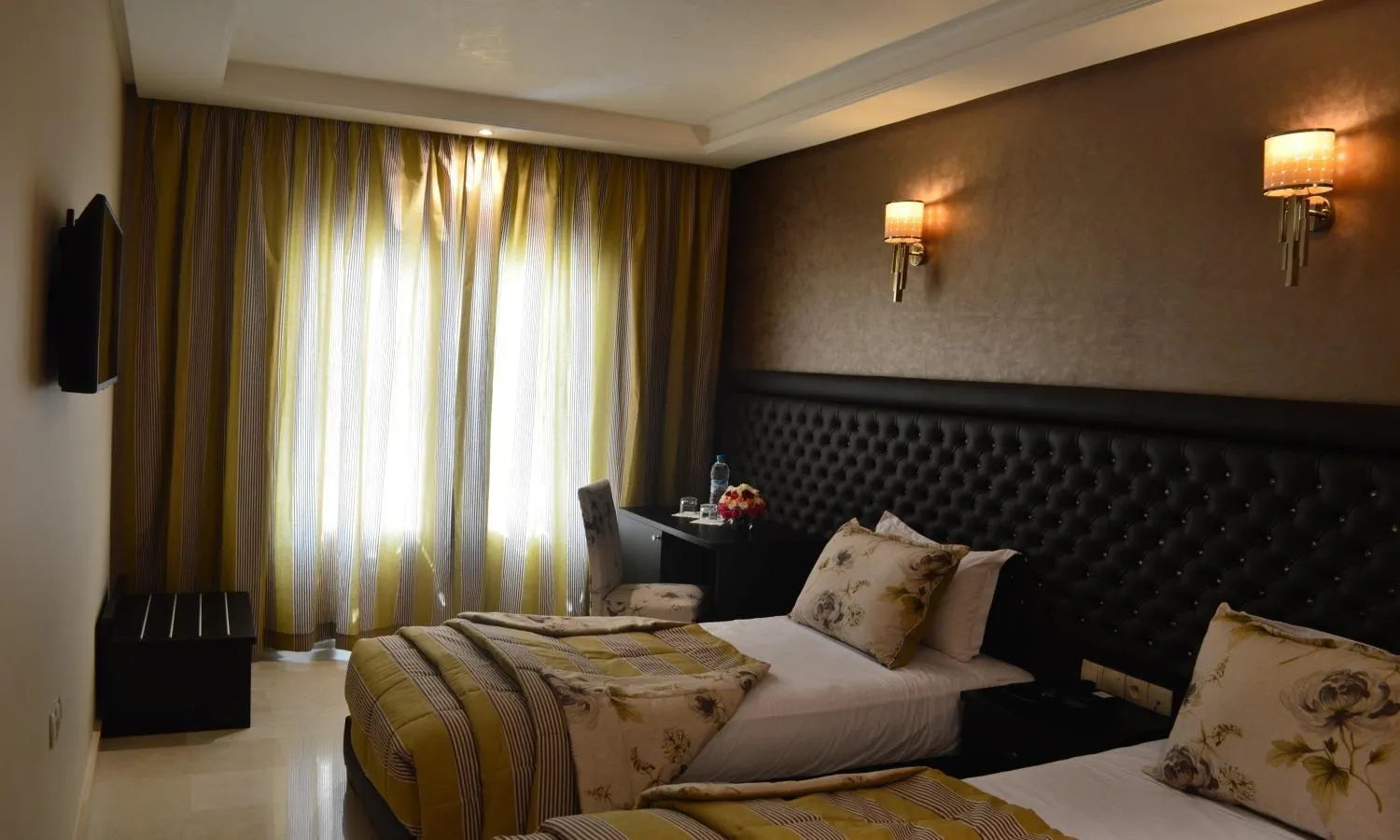 Bed in Hotel La Luna