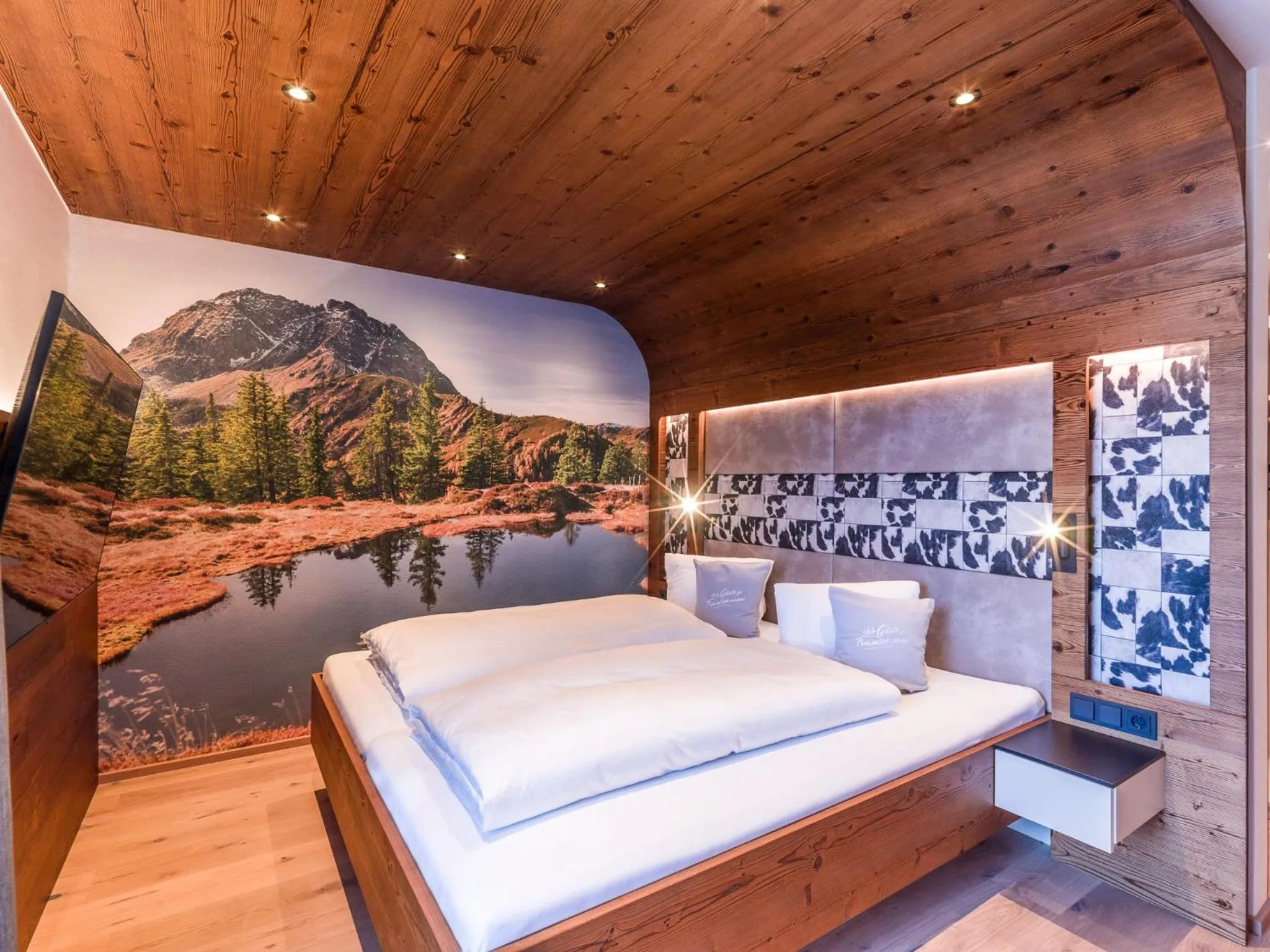 Bed in Hotel Jakobwirt Westendorf