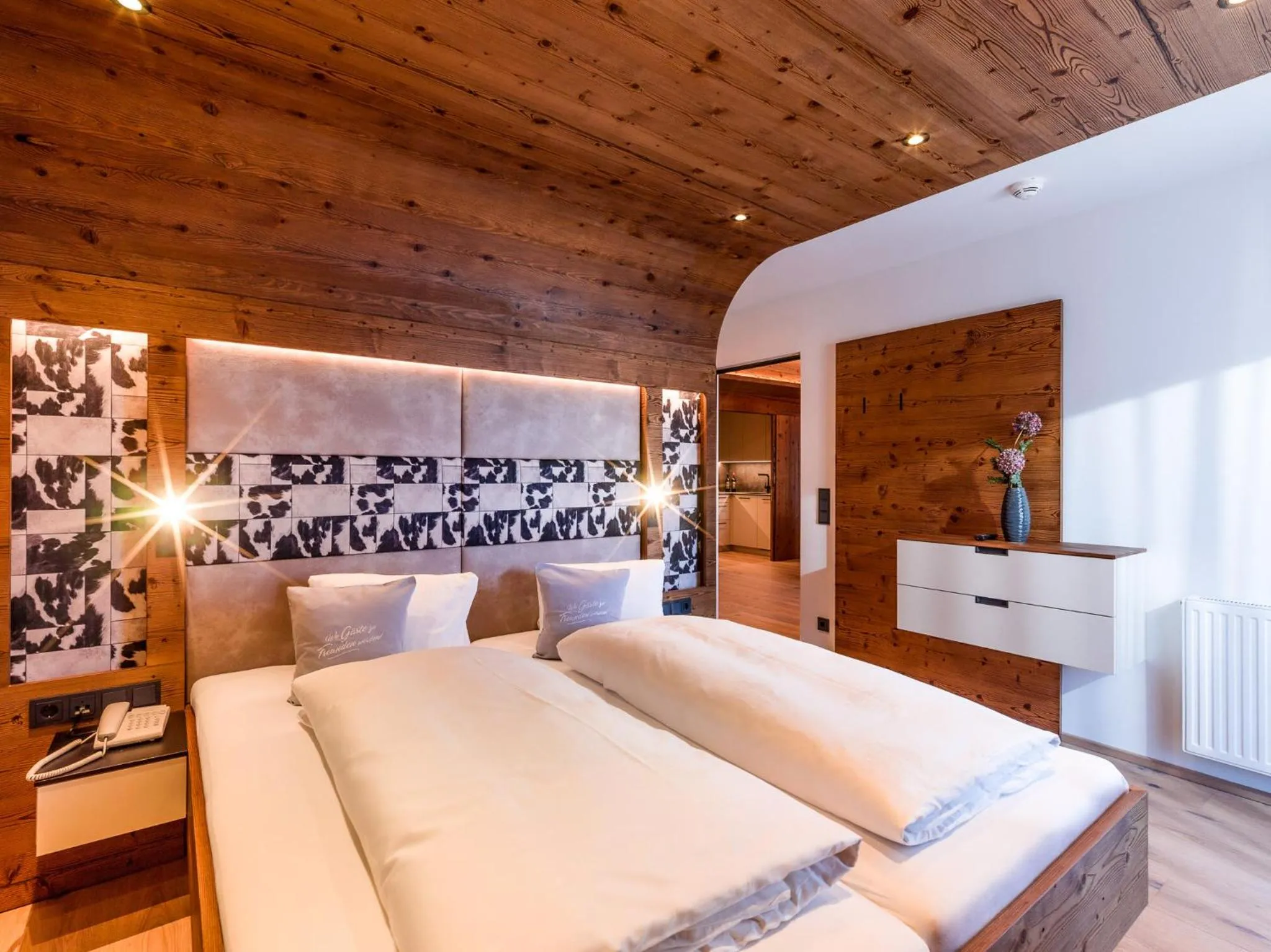 Bed in Hotel Jakobwirt Westendorf