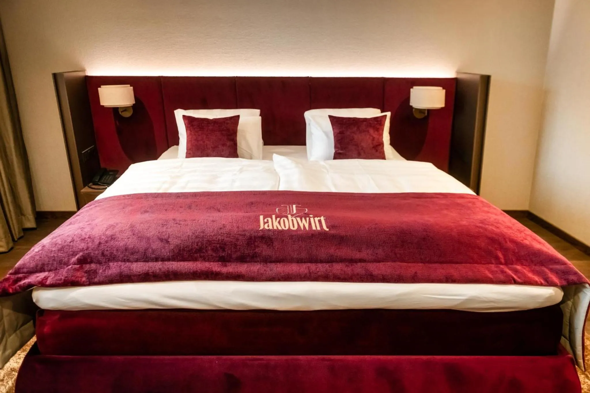 Bed in Hotel Jakobwirt Westendorf