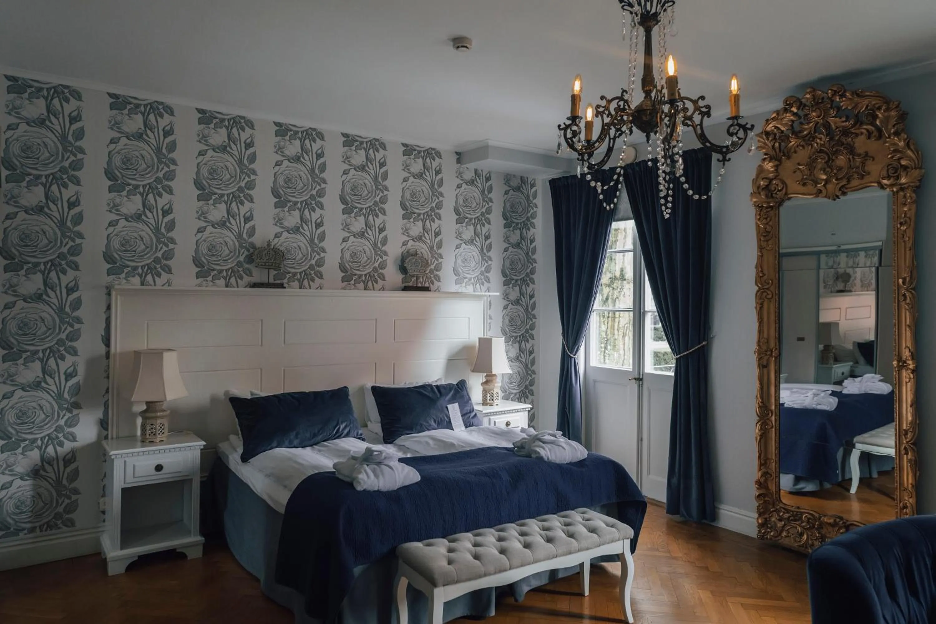 Bedroom, Bed in Slottshotellet