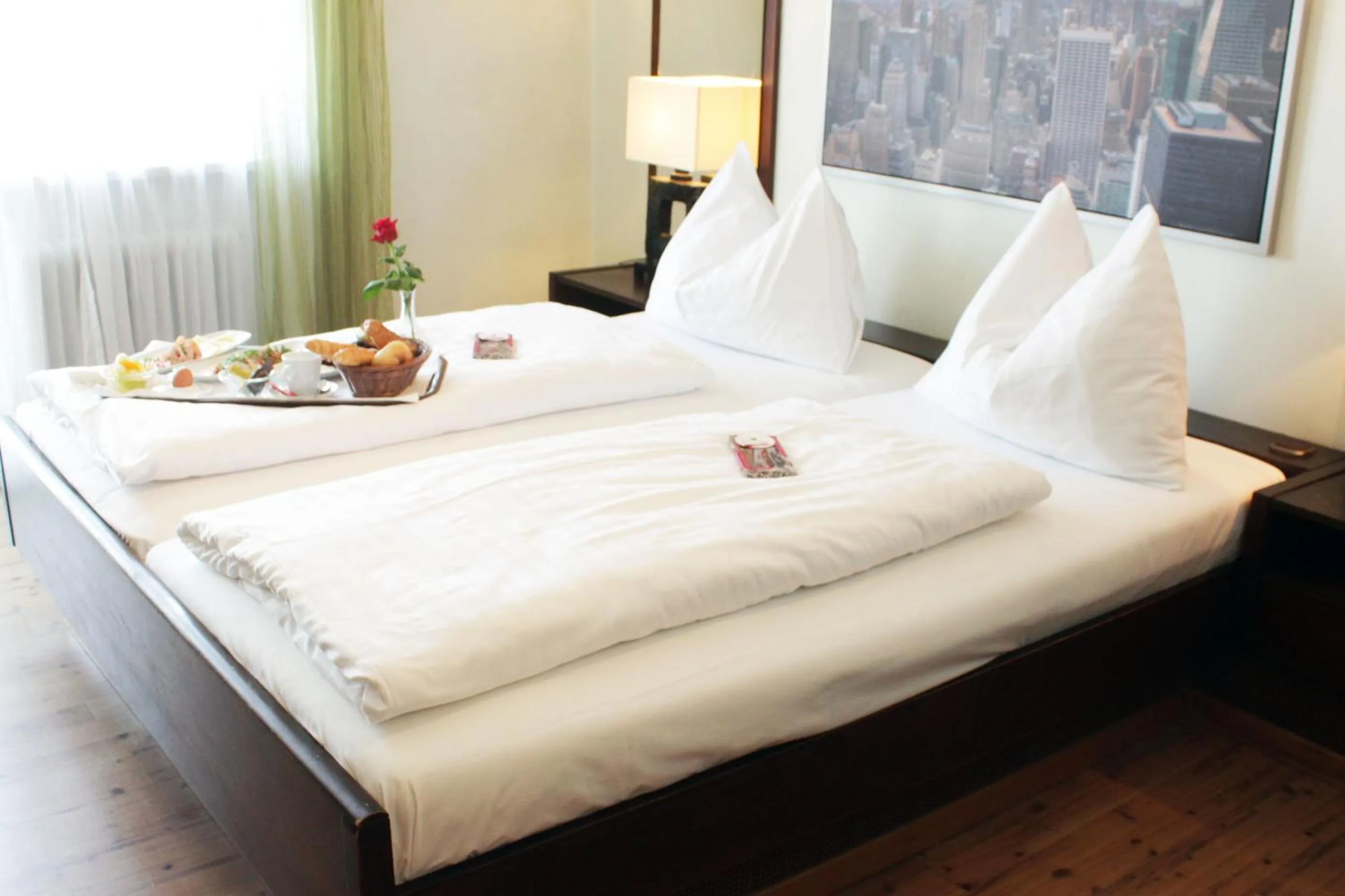 Bed in Stadthotel Restaurant Auerhahn