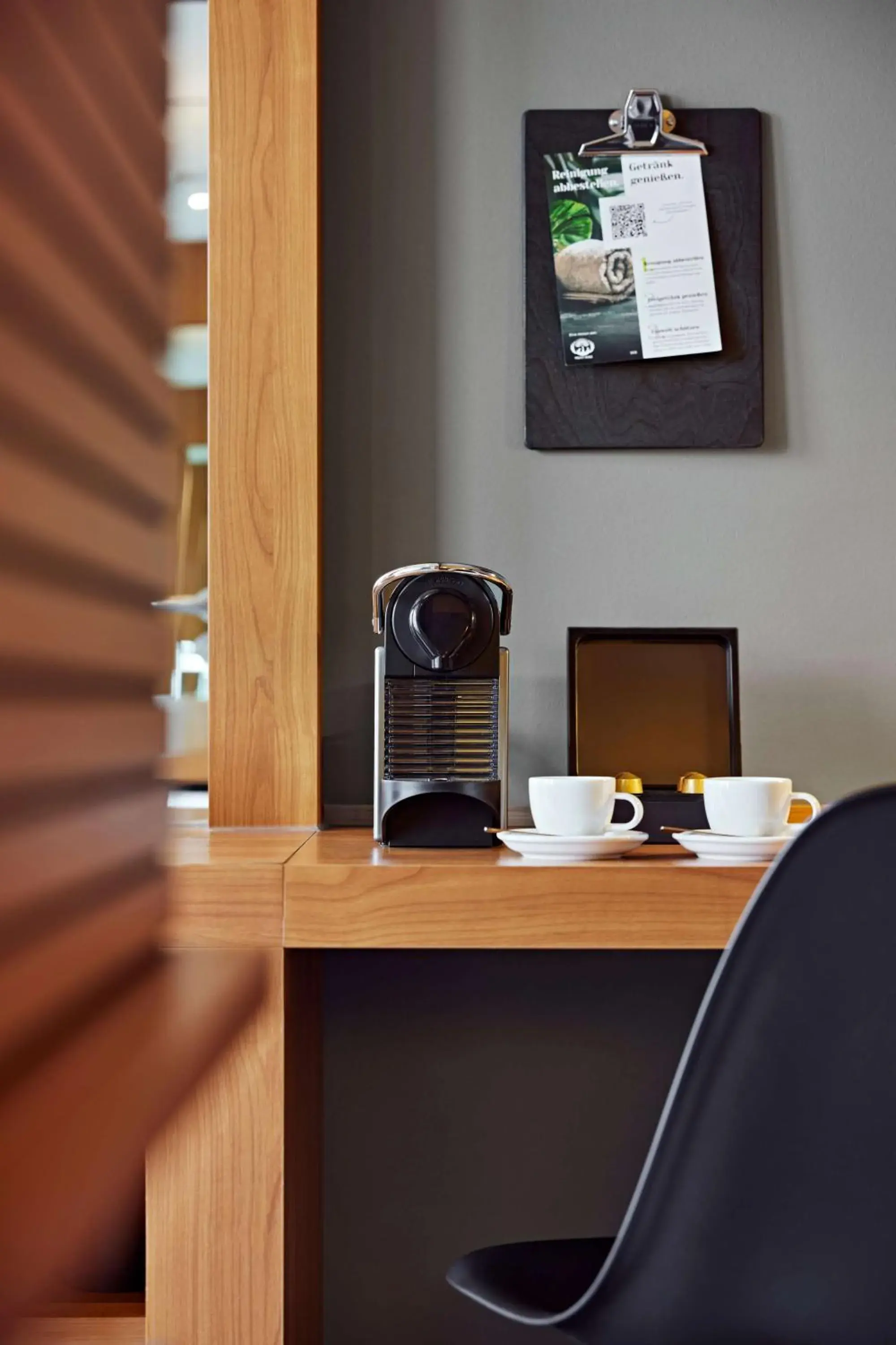 Deluxe Queen Room in Me and All Hotel Dusseldorf, by Hyatt Deluxe Queen Room in Me and All Hotel Dusseldorf, by Hyatt