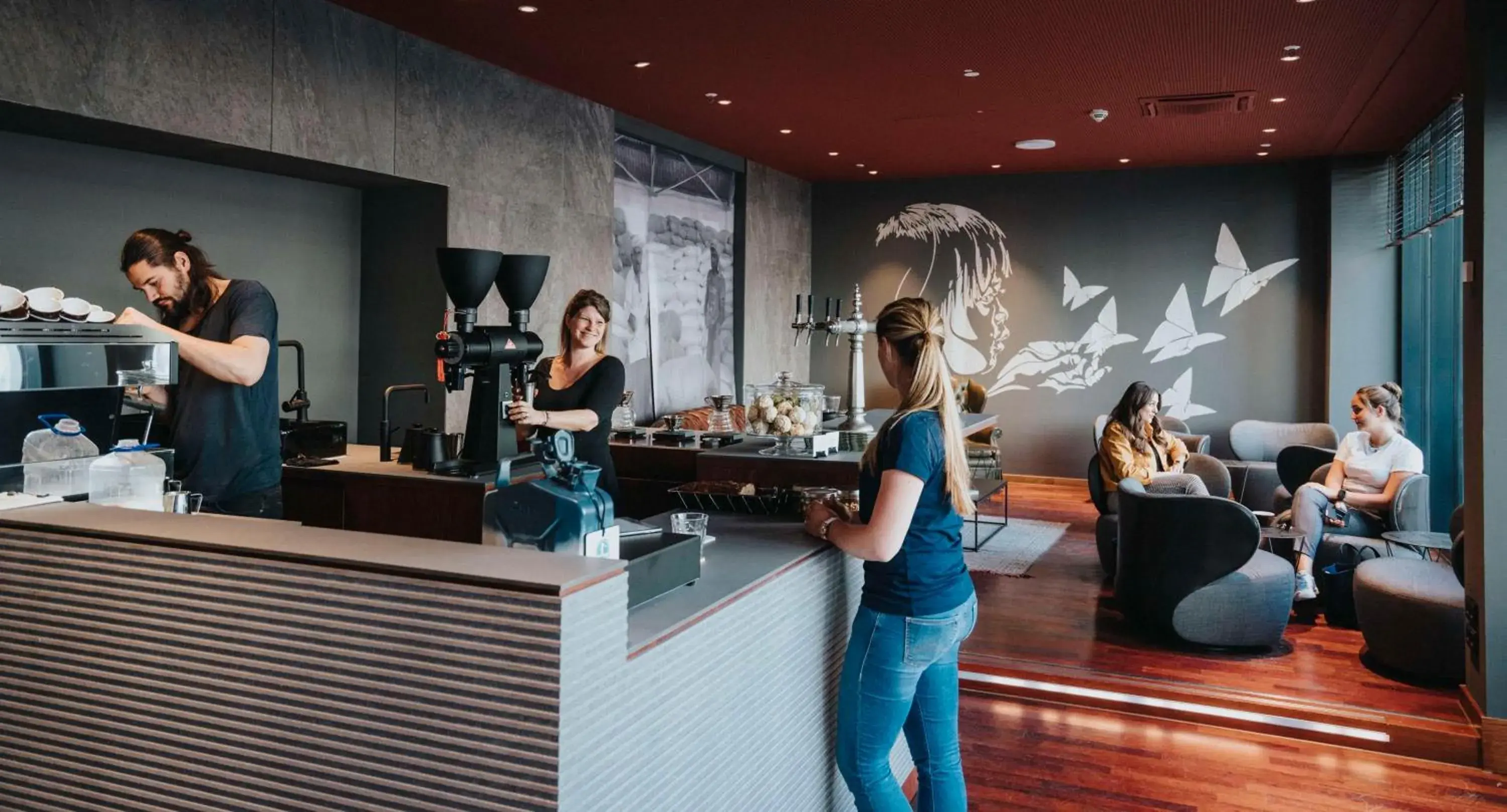 Restaurant/places to eat in Me and All Hotel Dusseldorf, by Hyatt Restaurant/places to eat in Me and All Hotel Dusseldorf, by Hyatt