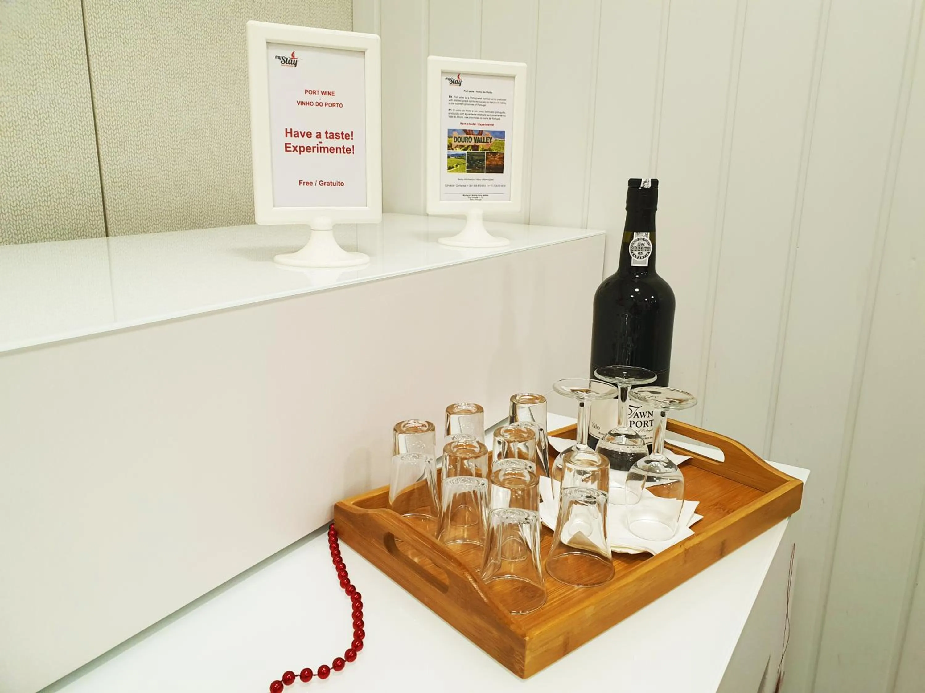 Area and facilities in MyStay Porto Bolhão