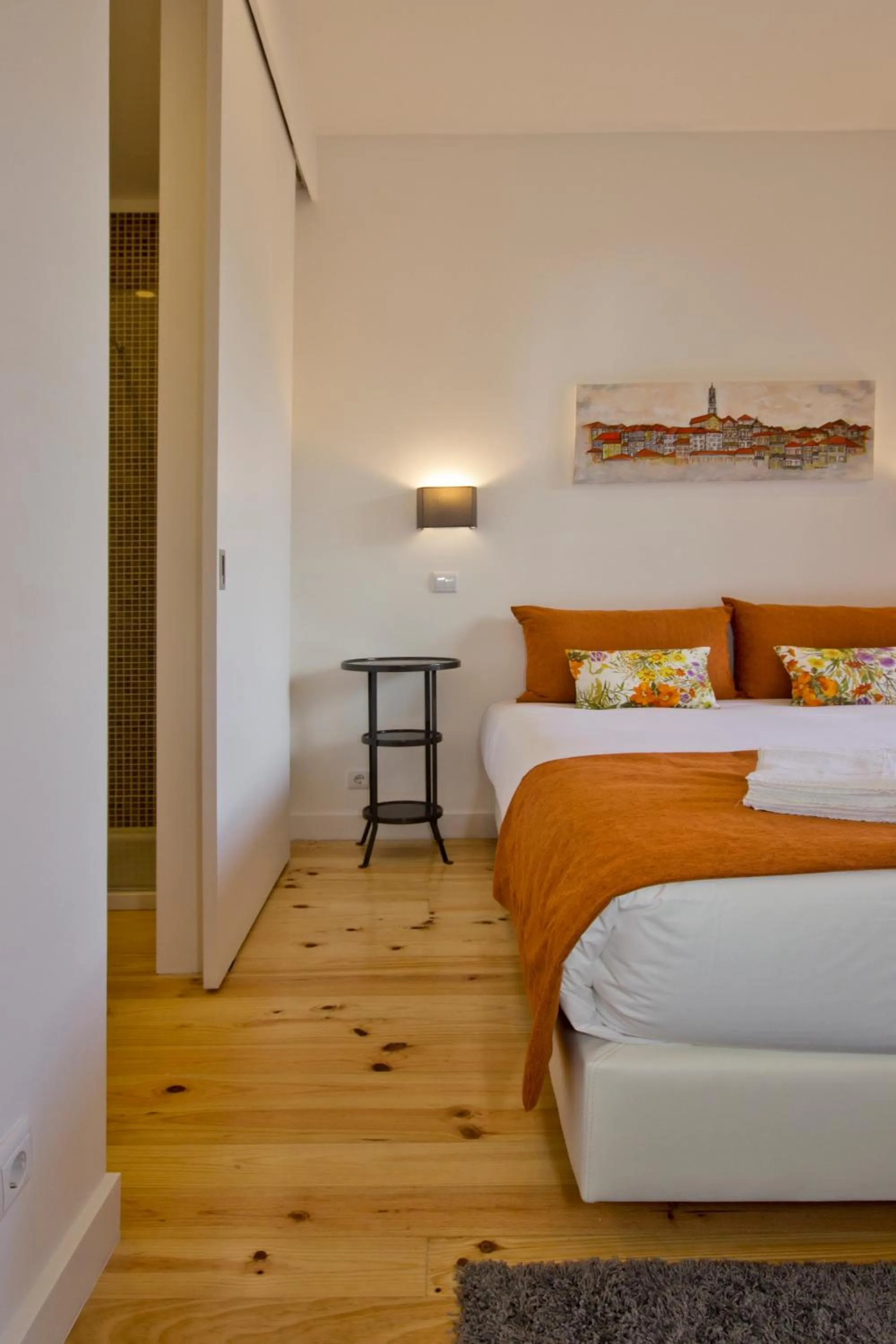 Bedroom, Bed in MyStay Porto Bolhão