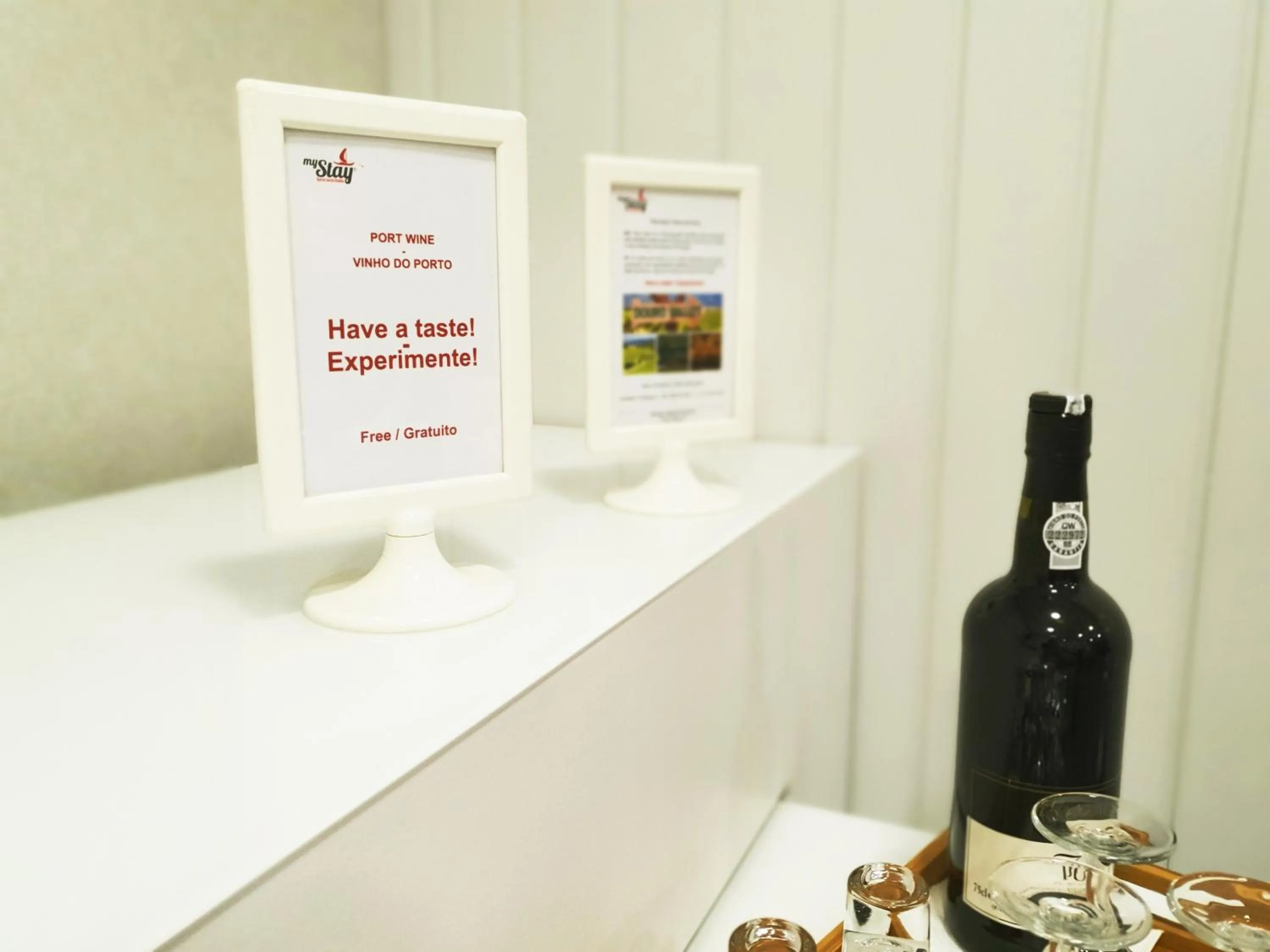 Area and facilities in MyStay Porto Bolhão