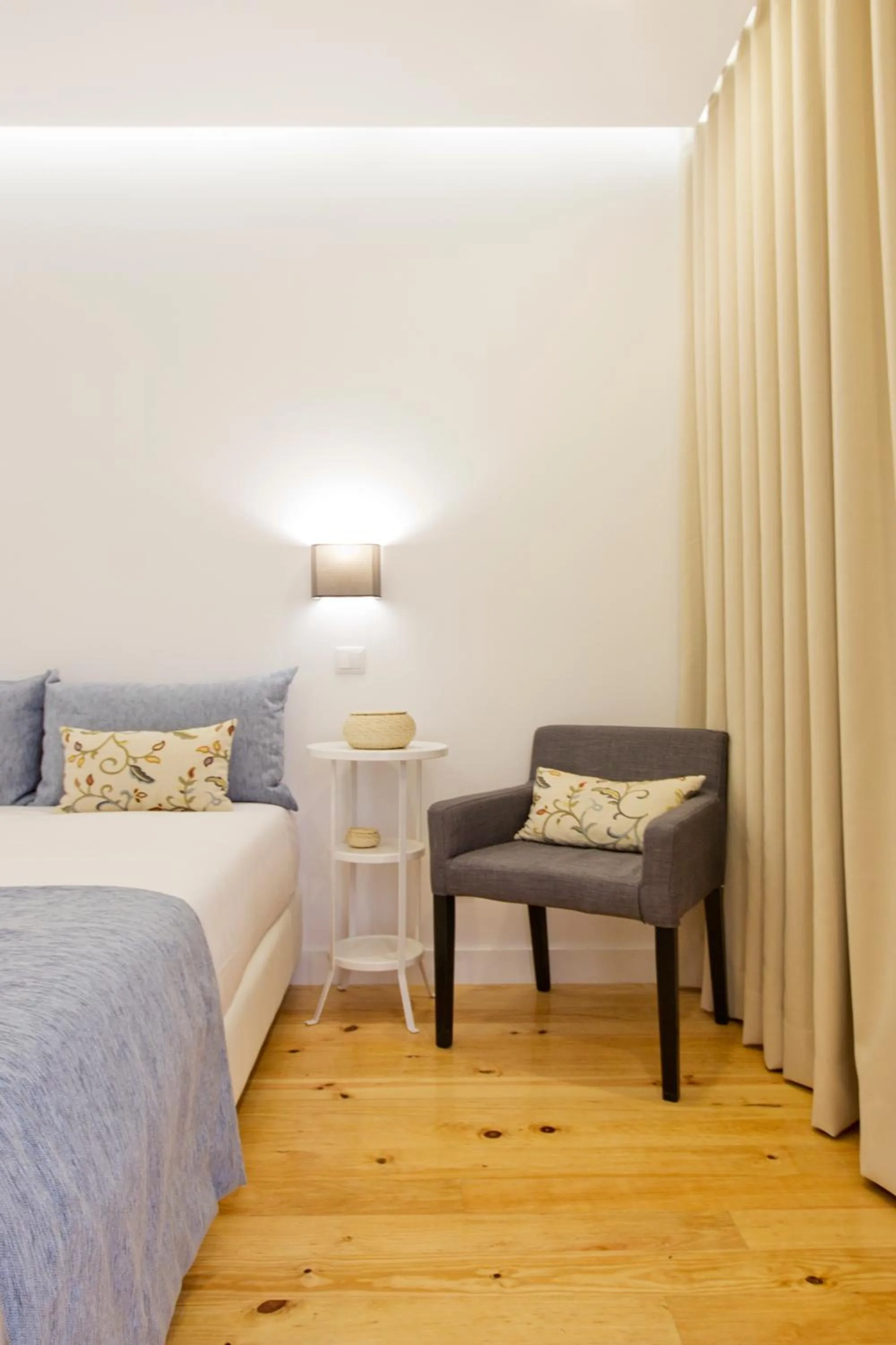 Bedroom, Bed in MyStay Porto Bolhão