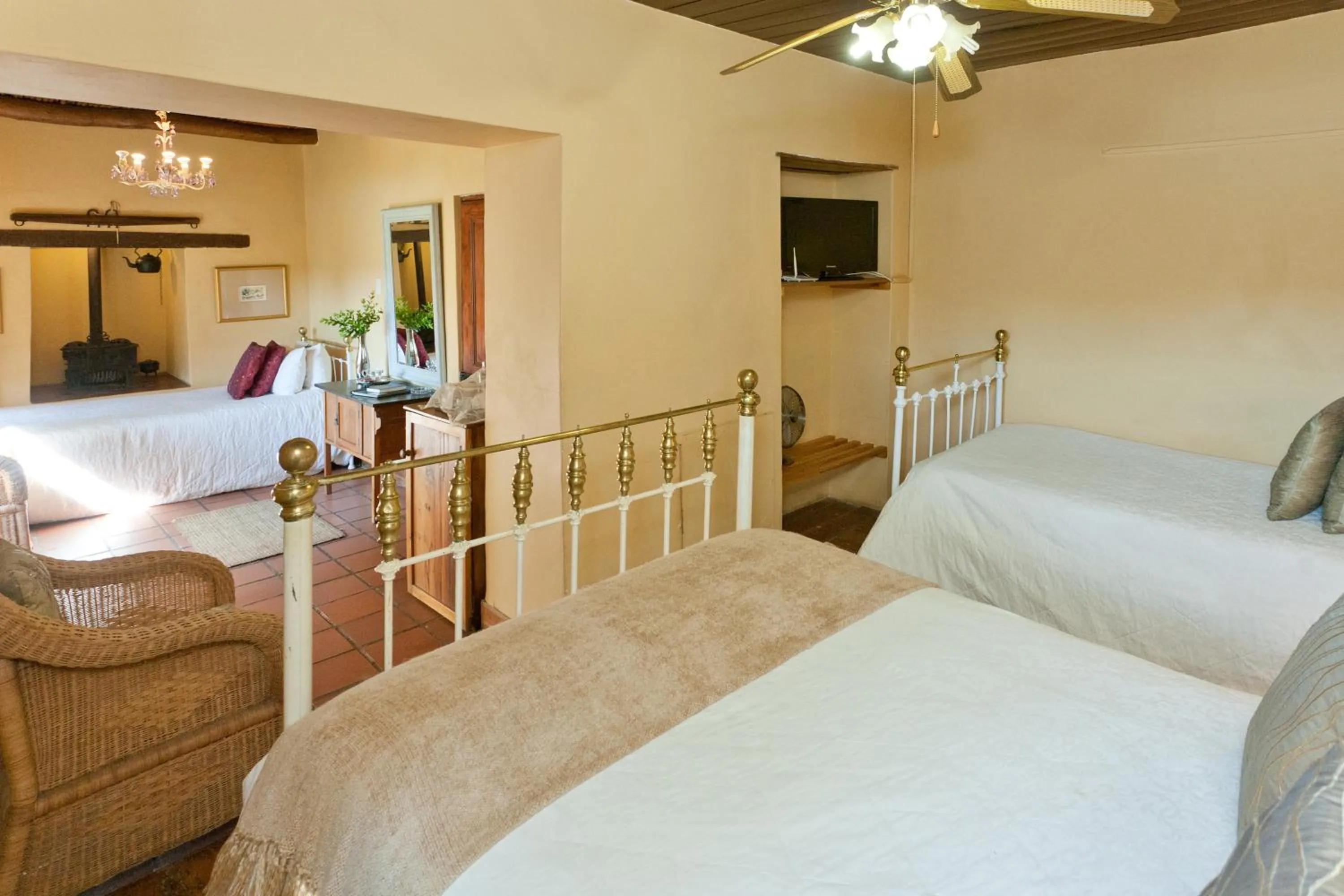 Decorative detail, Bed in Oue Werf Country House